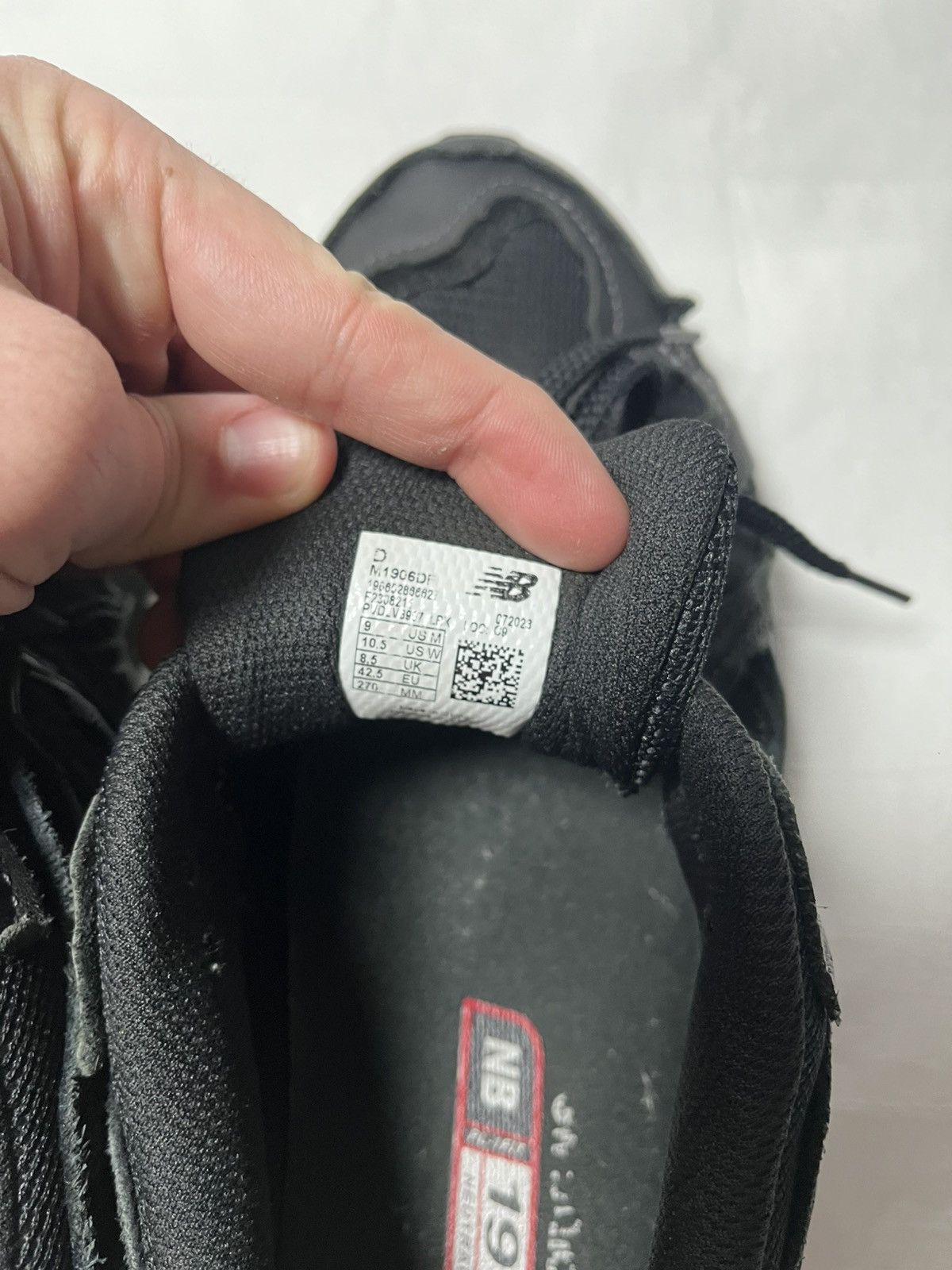 New Balance New Balance Black 1906D Protection Pack Size US 9 / EU 42 - 9 Thumbnail