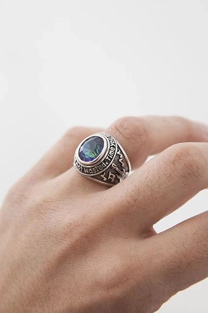 Vintage Silver signet ring US 9.5 Size ONE SIZE - 4 Thumbnail