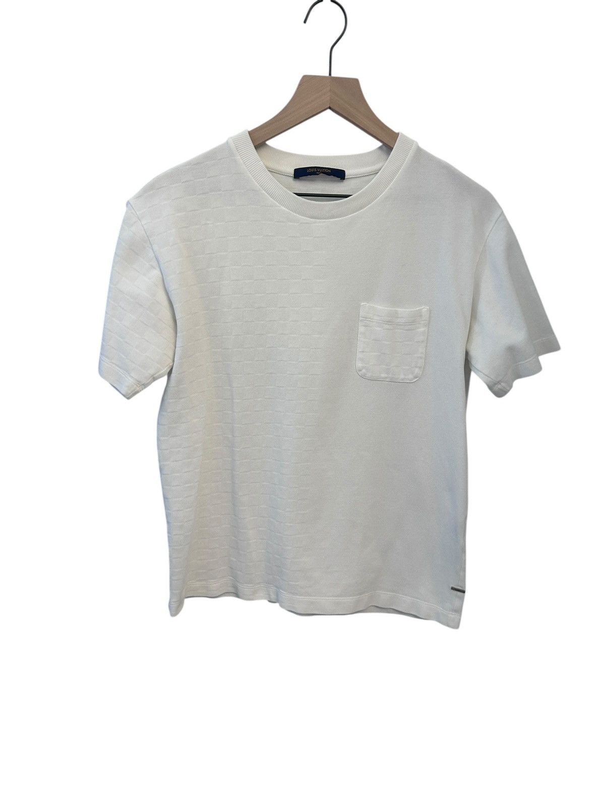 Louis Vuitton Size M - Louis Vuitton Half Damier Pocket T-Shirt white Size US M / EU 48-50 / 2 - 1 Thumbnail