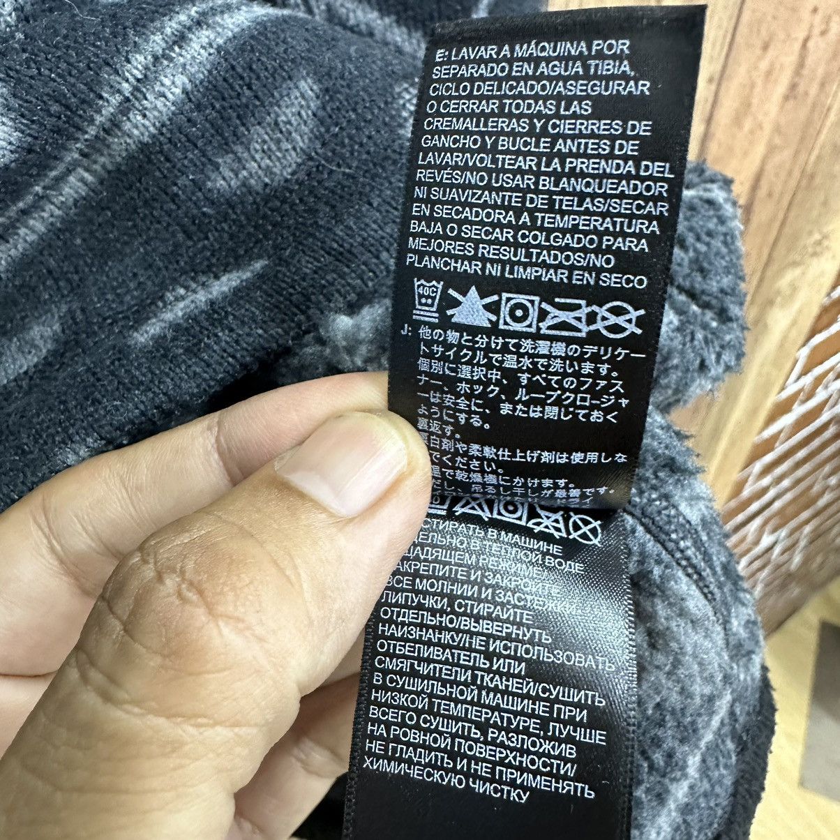The North Face The North Face Half Zipper Navajo Style Z115 Size US L / EU 52-54 / 3 - 9 Thumbnail