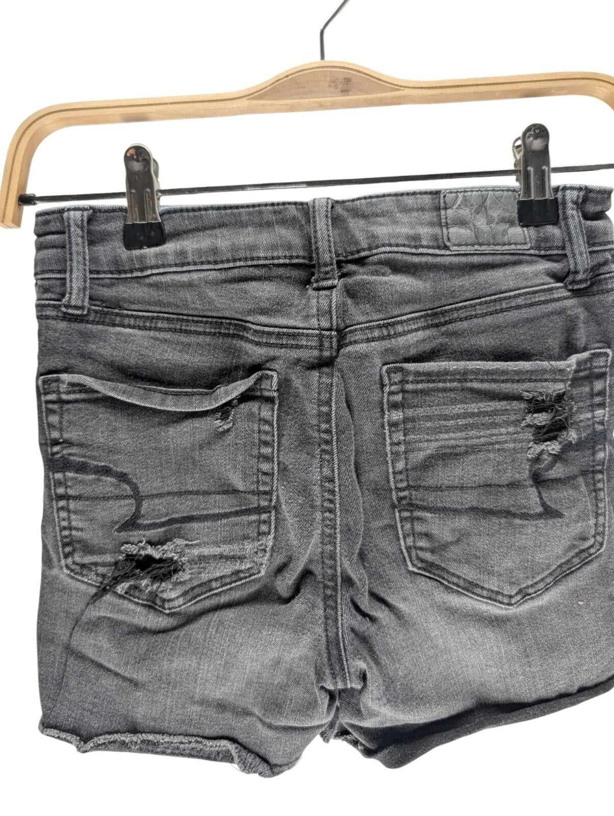 American Eagle Outfitters American Eagle Distressed Black/Grey Denim Shorts – Size 00 Size 25" / US 0 / IT 36 - 2 Thumbnail