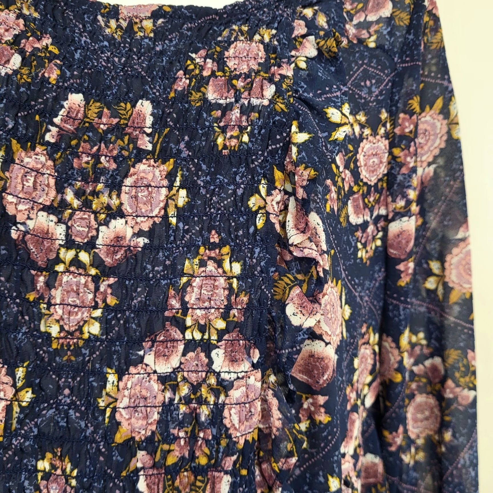 Vintage Knox Rose Blouse Womens Size L Navy Blue & Pink Floral Boho Top Embroidered Trim Size L / US 10 / IT 46 - 7 Thumbnail