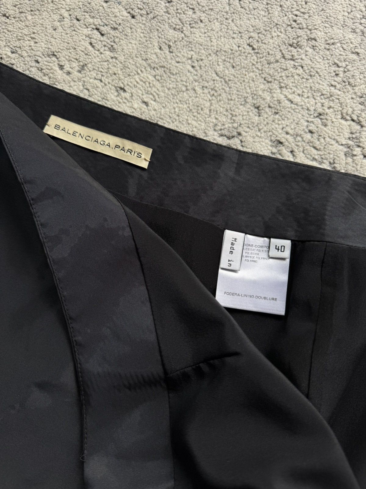 Balenciaga Balenciaga Shimmer Skirt Size 40 made in Italy Size 27" / US 4 / IT 40 - 5 Thumbnail