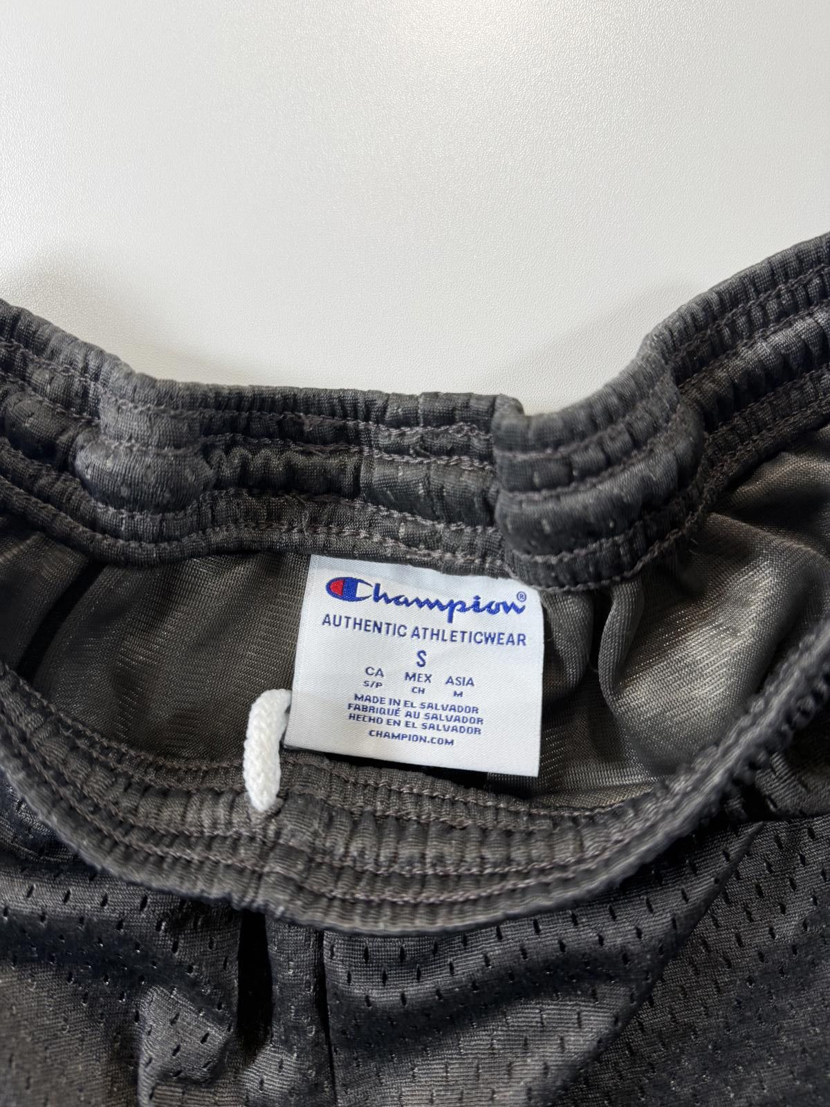 Champion Champion Authentic Athleticwear Black Mesh Shorts S Size US 30 / EU 46 - 3 Thumbnail