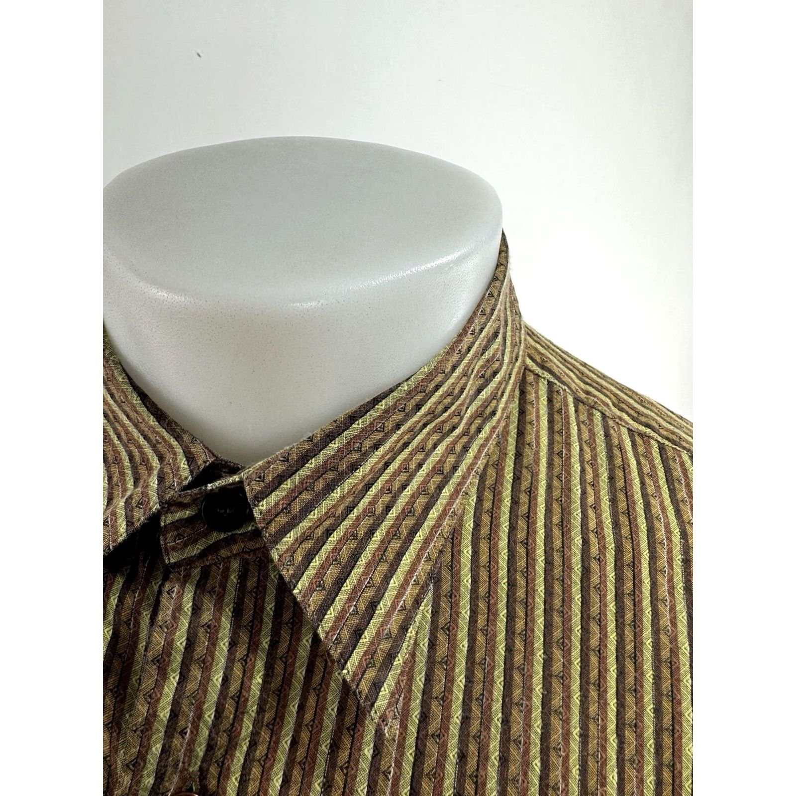 Missoni MISSONI SPORT Striped Embroidered Logo XL Button Shirt Men Short Sleeve Multicolor Button-Up Size US XL / EU 56 / 4 - 2 Thumbnail