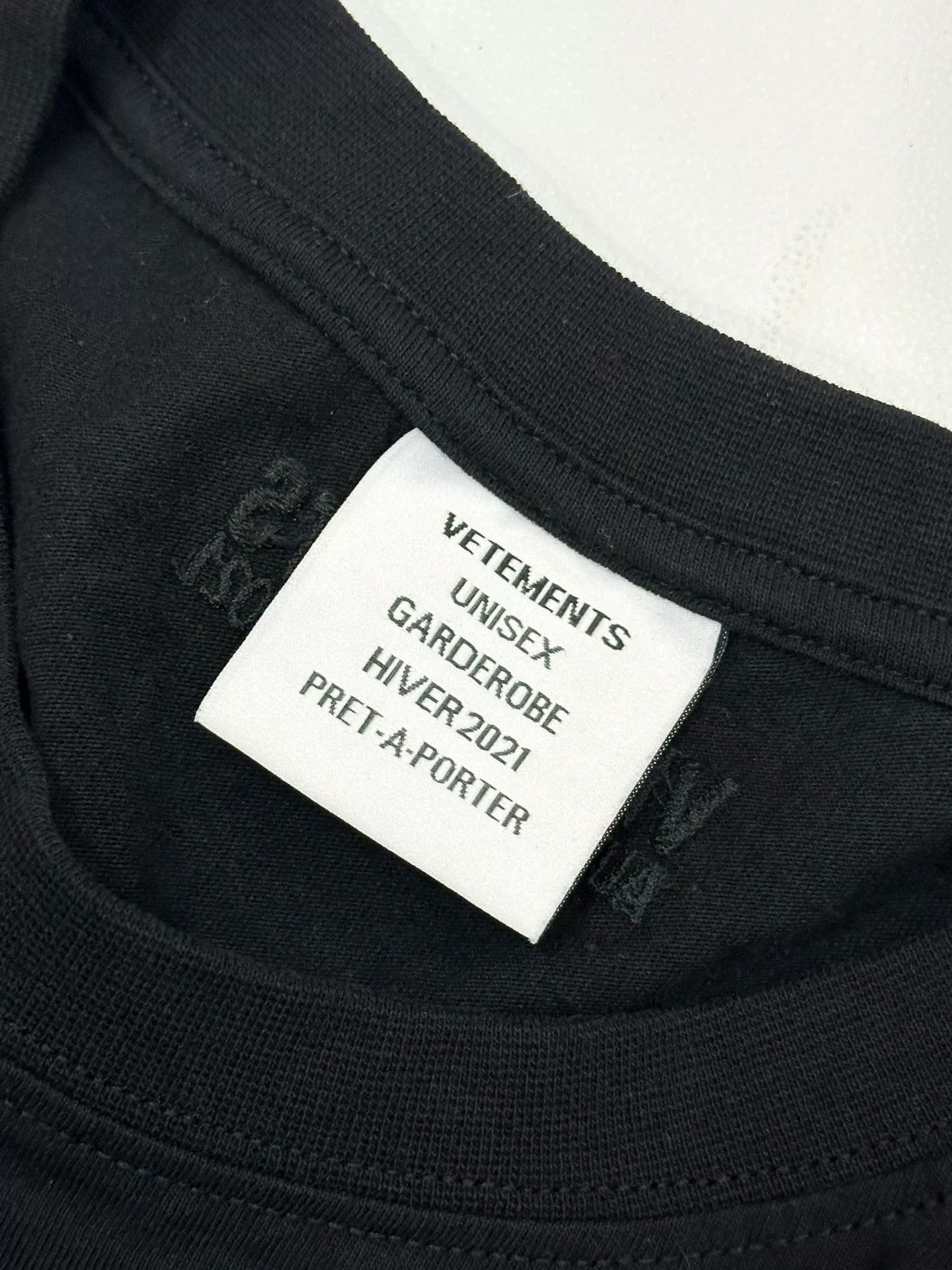 Vetements Vetements Show Letter Short Sleeve Size US L / EU 52-54 / 3 - 4 Thumbnail