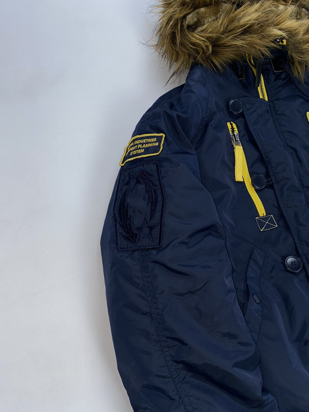 Alpha Industries × Vintage 🚨 Alpha Industries vintage down jacket bomber man M Size US M / EU 48-50 / 2 - 2 Thumbnail