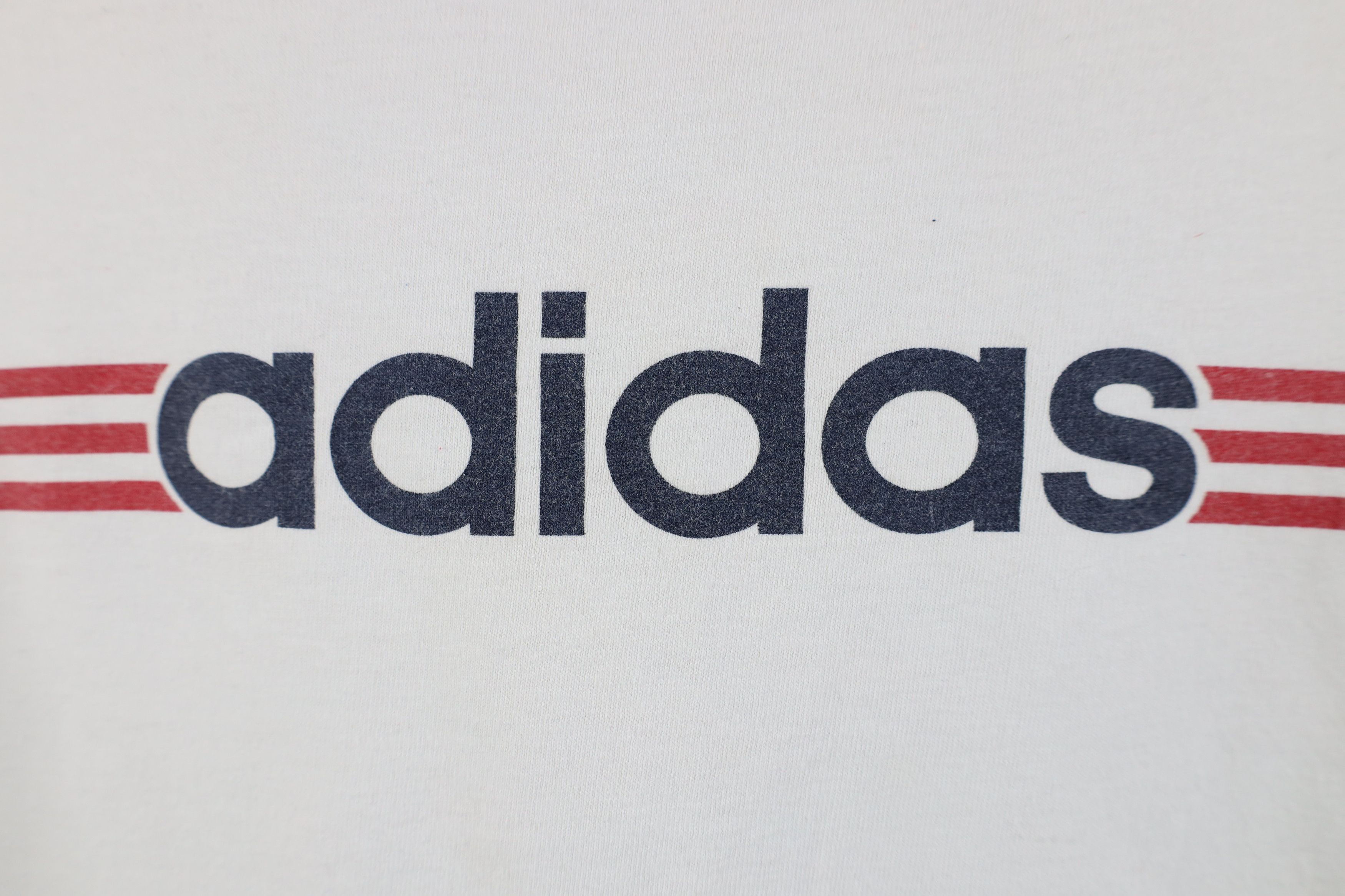 Adidas Vintage Y2K 2005 Adidas Striped Short Sleeve T-Shirt White Size US M / EU 48-50 / 2 - 4 Thumbnail