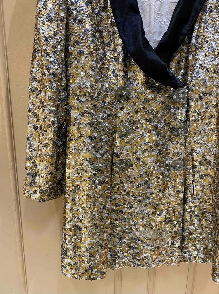 Chanel Chanel 17a Metropolitan Gold Sequin Green Collar Double-br Size M / US 6-8 / IT 42-44 - 3 Thumbnail