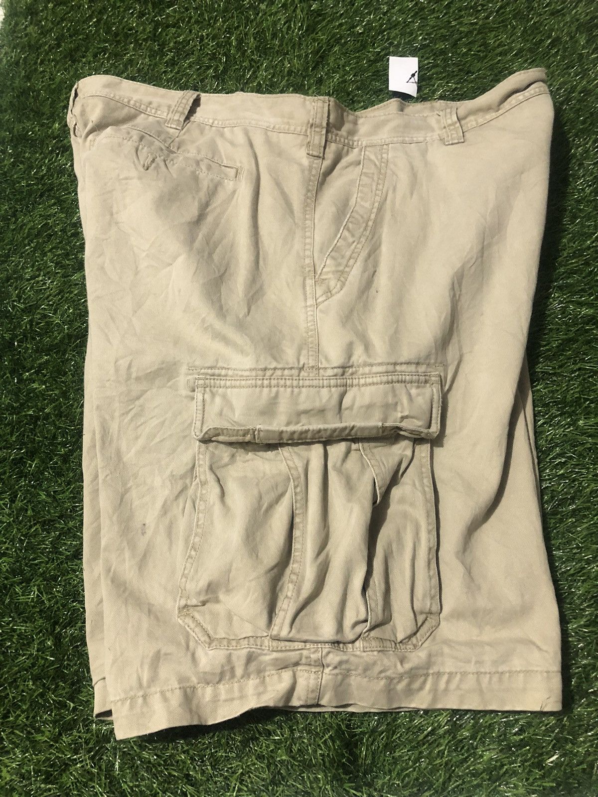Old Navy OLD NAVY x SHORT CARGO PANTS Size US 40 / EU 56 - 6 Thumbnail