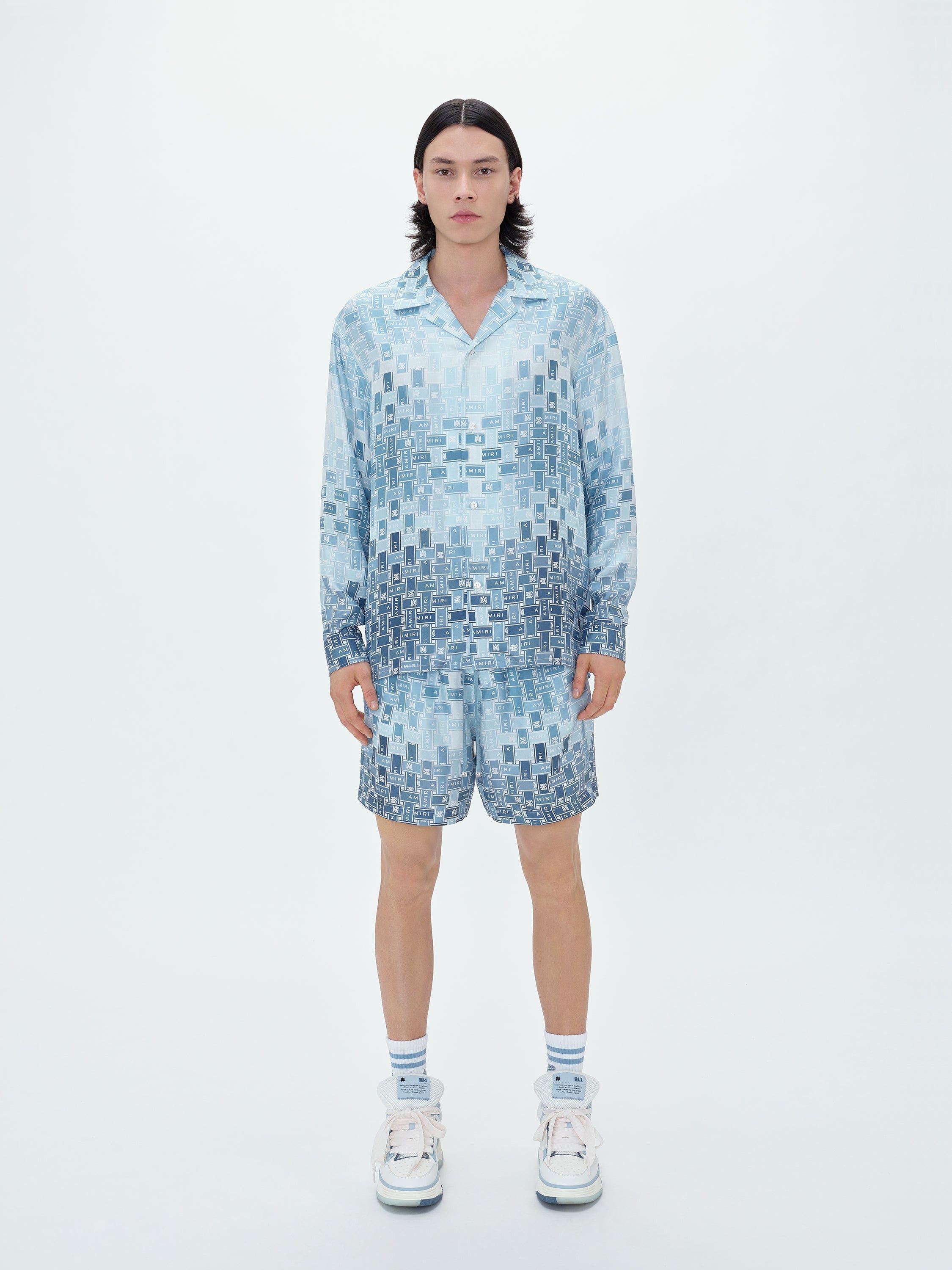 Amiri o1s1wg110825 Gradient Tape Shirt in Blue/White Size US S / EU 44-46 / 1 - 2 Thumbnail