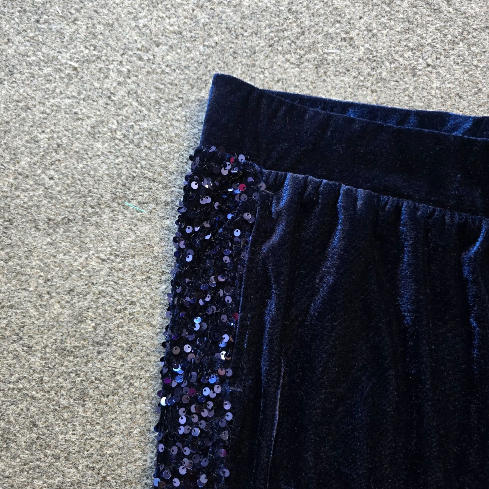 Vintage LOGO by Lori Goldstein Pants Womens Large Petite Blue Velour Sequins Crop Casual Sk imny? Size 36" / US 14 / IT 50 - 3 Thumbnail