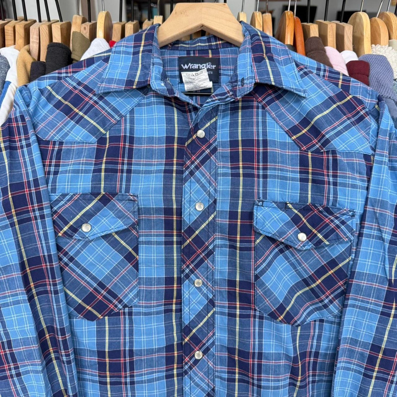 Wrangler Vintage Y2K Wrangler Western Pearl Snap Button Up Shirt Size US M / EU 48-50 / 2 - 1 Thumbnail