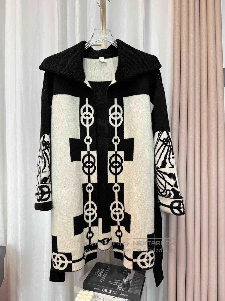 Hermes Black and White Cashmere Knit Open Cardigan Jacket