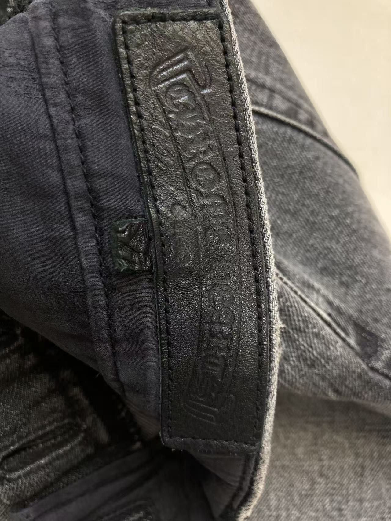 Chrome Hearts Chrome Hearts Black & White Cross Patch Flame Knee Jeans Size 38" / US 16 / IT 52 - 7 Thumbnail