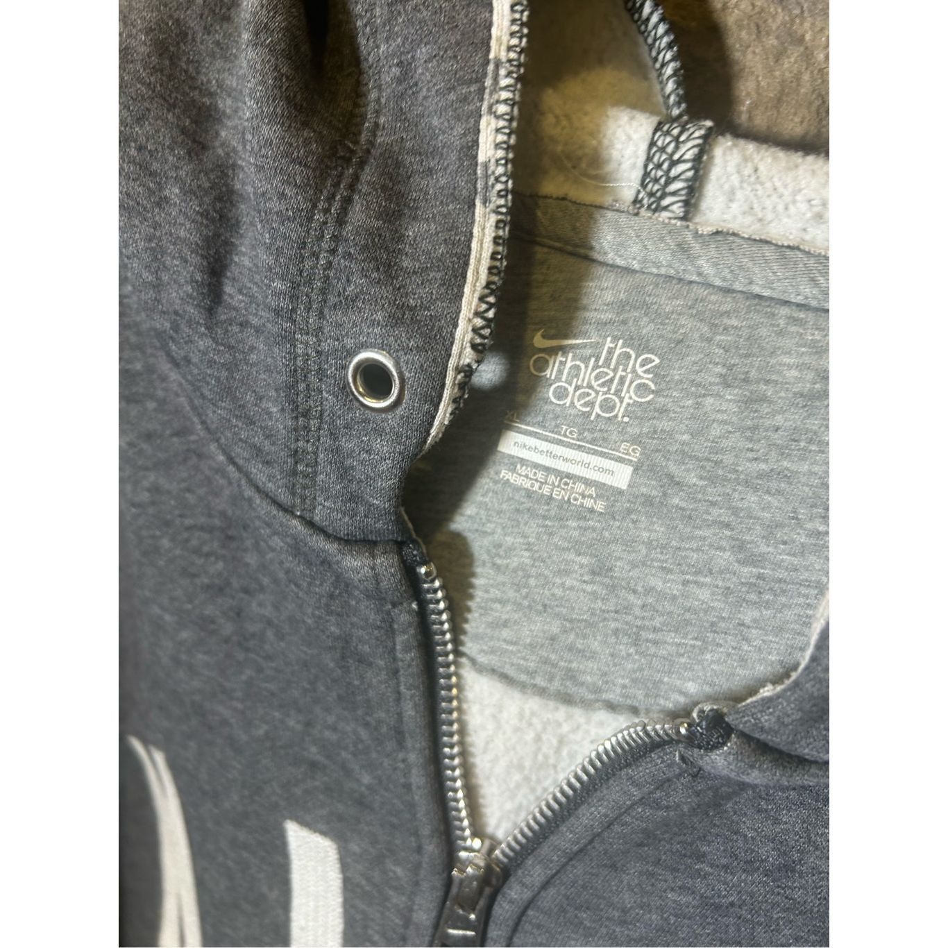 Nike Vintage Y2K, Nike athletics zip up jacket gray very cool Size US XL / EU 56 / 4 - 4 Thumbnail