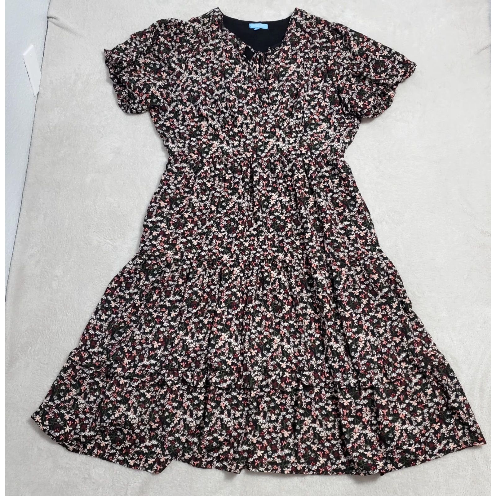 Vintage Draper James RSVP Dress Women 1X Black Floral Tiered Pockets Flowy  Cottagecore V-Neck Pullover Lined Midi A-Line Short Sleeve Dress | Grailed