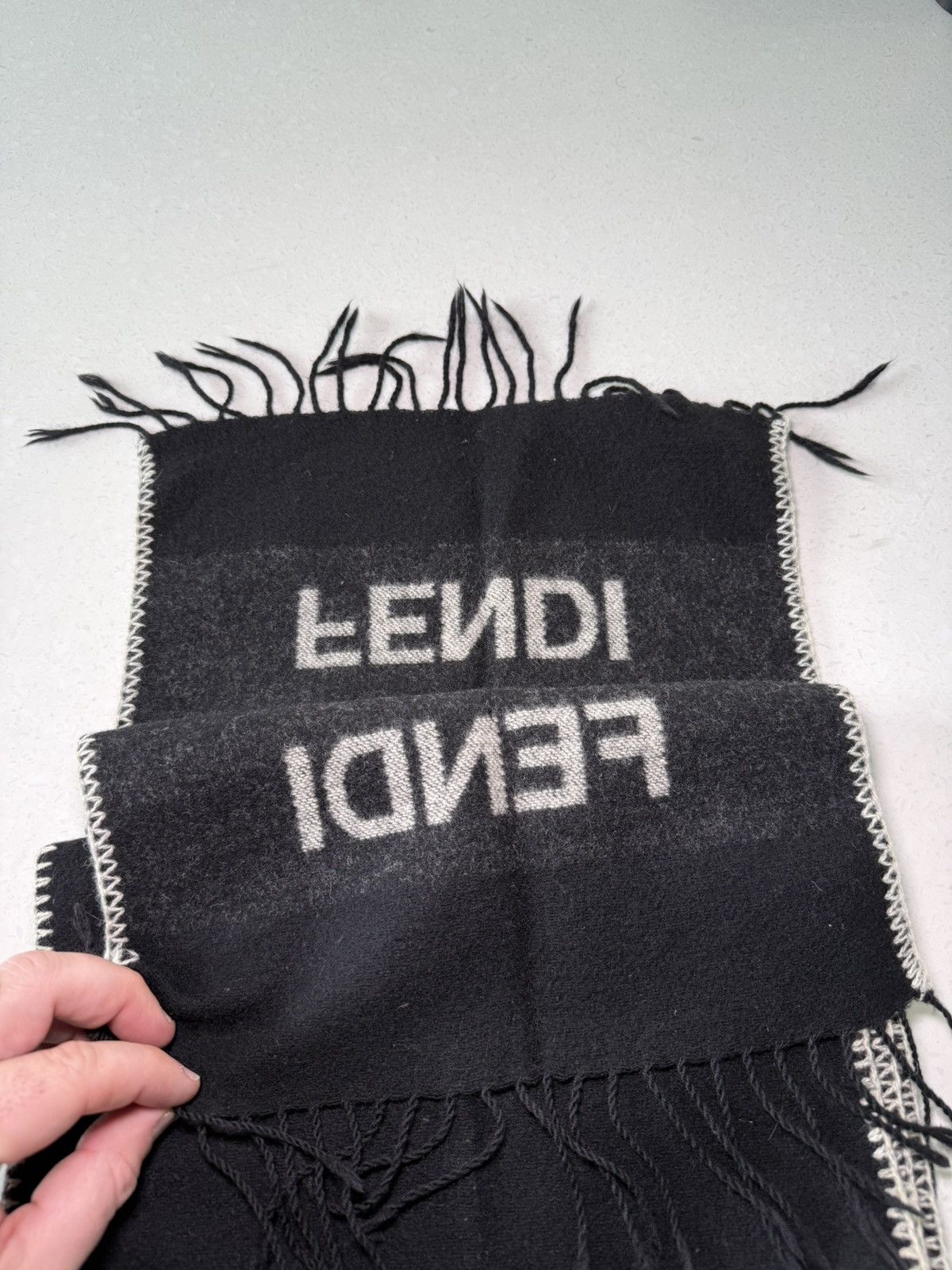 Fendi Fendi Black & Grey Logo Scarf Size ONE SIZE - 4 Thumbnail