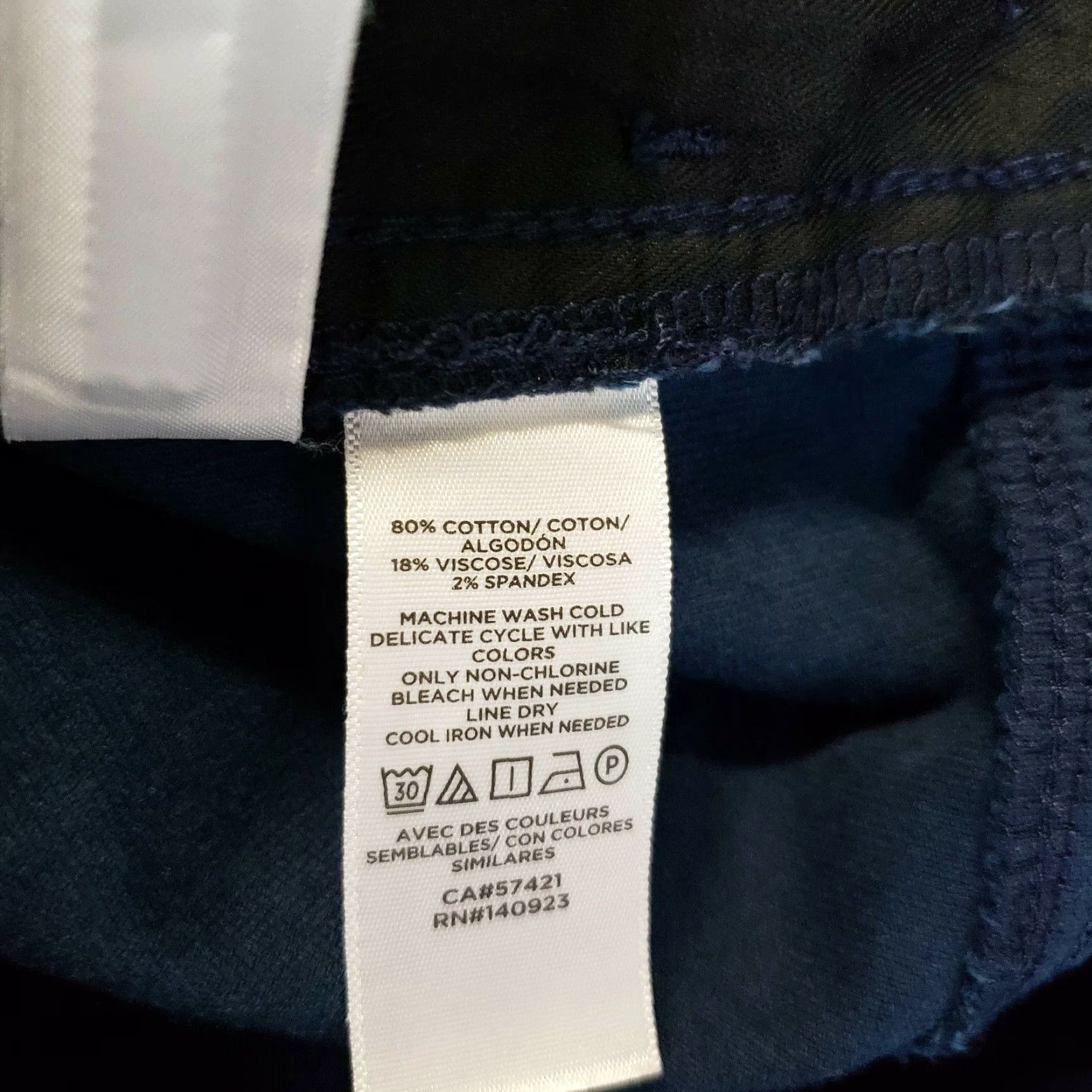 Ann Taylor VINTAGE? No. Ann Taylor LOFT Womens High Rise Velvet Skinny Cropped Pants Sz 10P Blue Size 32" / US 10 / IT 46 - 8 Thumbnail