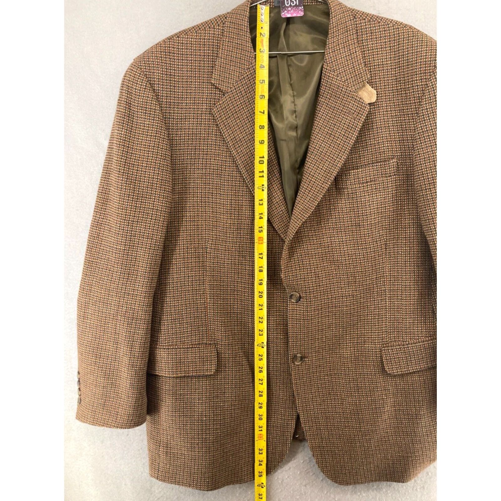 Vintage VINTAGE La Crosse Sport Coat 46L Brown Tweed Herringbone Long Single-Breasted Mens 4-Button Notch Lapel Size US S / EU 44-46 / 1 - 3 Thumbnail