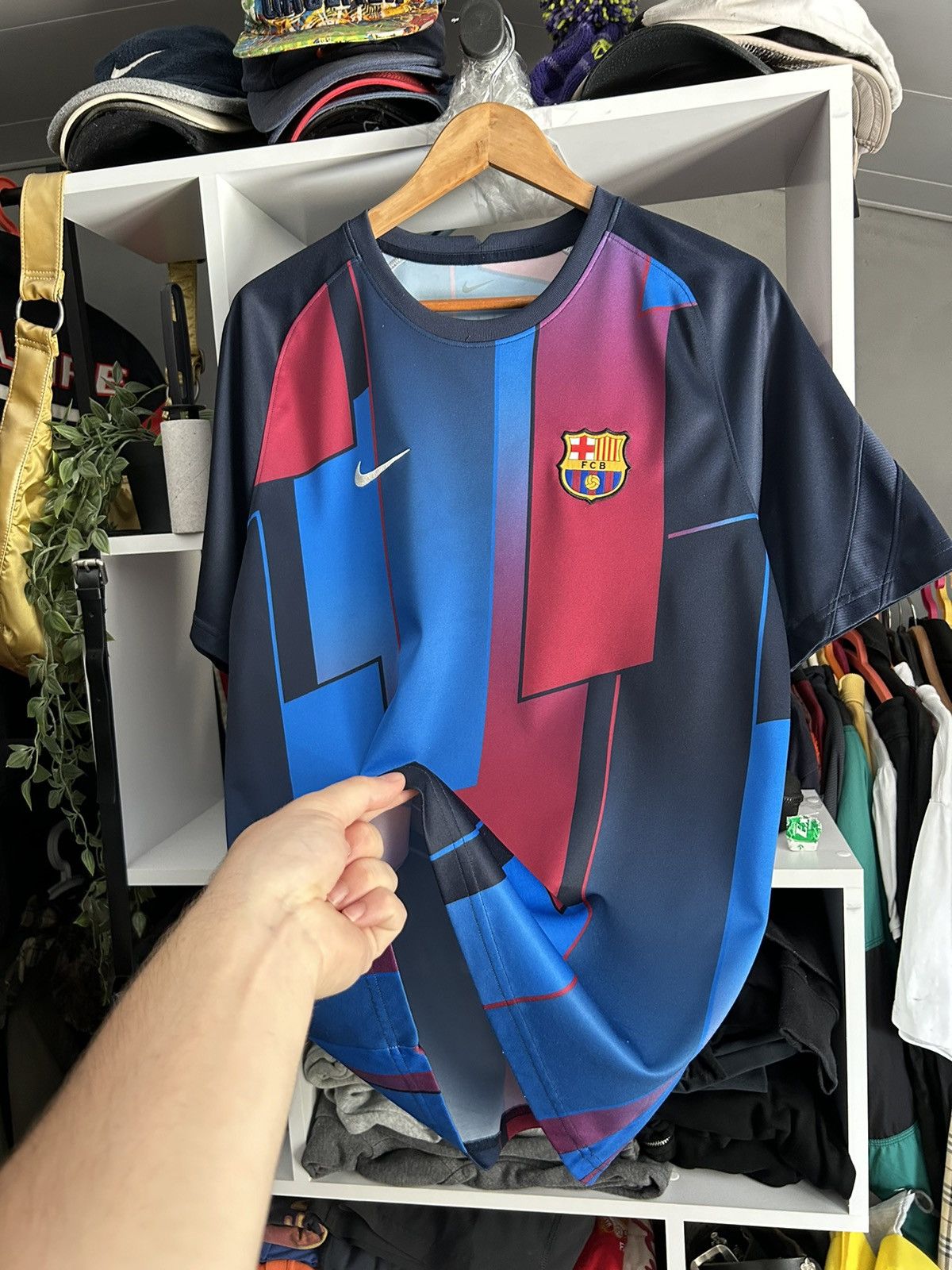 Nike Barcelona Pre-match 2021/22 jersey t shirt Size US L / EU 52-54 / 3 - 4 Thumbnail