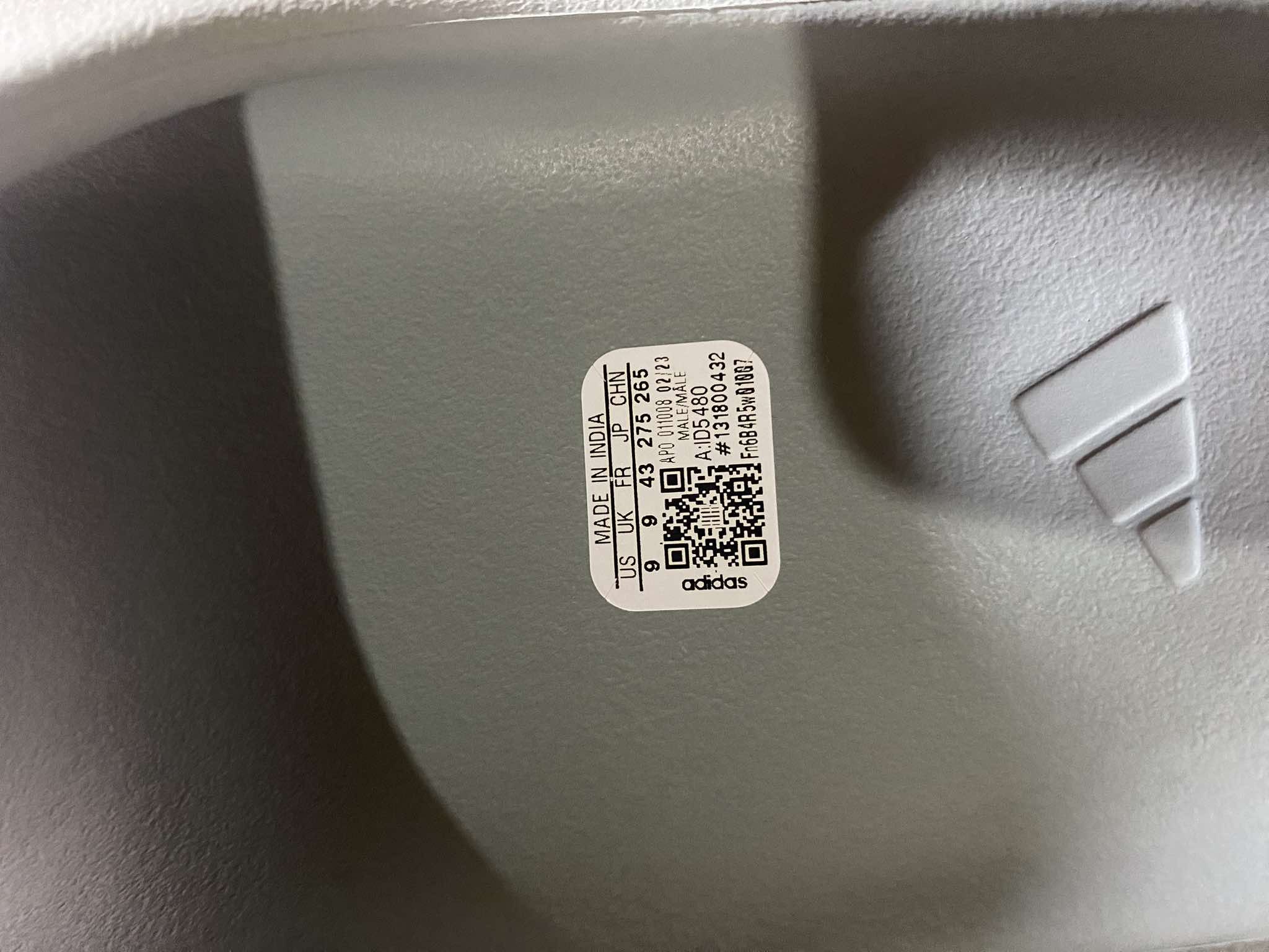 Yeezy Yeezy Slide Size US 9 / EU 42 - 3 Thumbnail