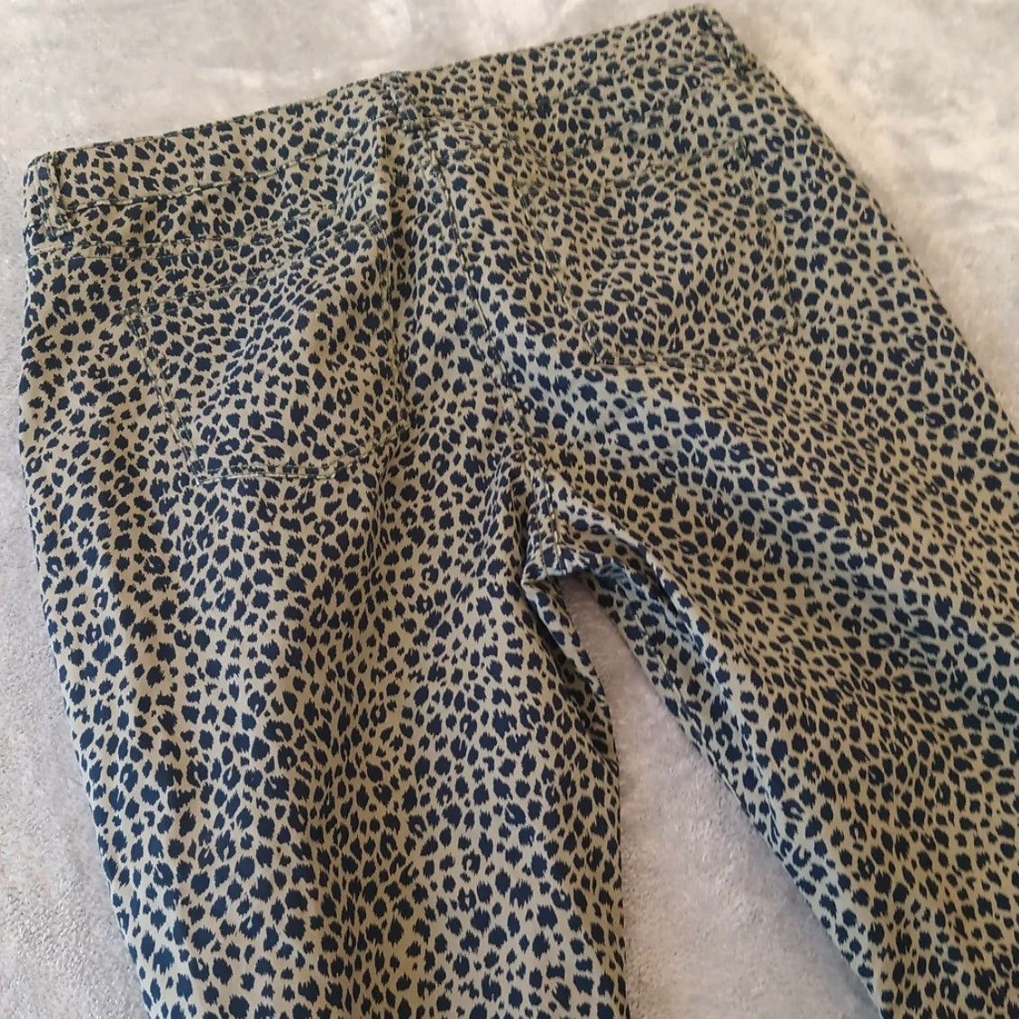 Talbots Talbots Signature Ankle Pants Womens 14P Gray Animal Print Pockets 36x28 Pants Size 36" / US 14 / IT 50 - 7 Thumbnail