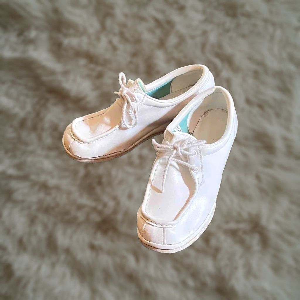VINTAGE Womens Sz 8.5 M White Lace Up Comfort Loafers USA Made Nursing