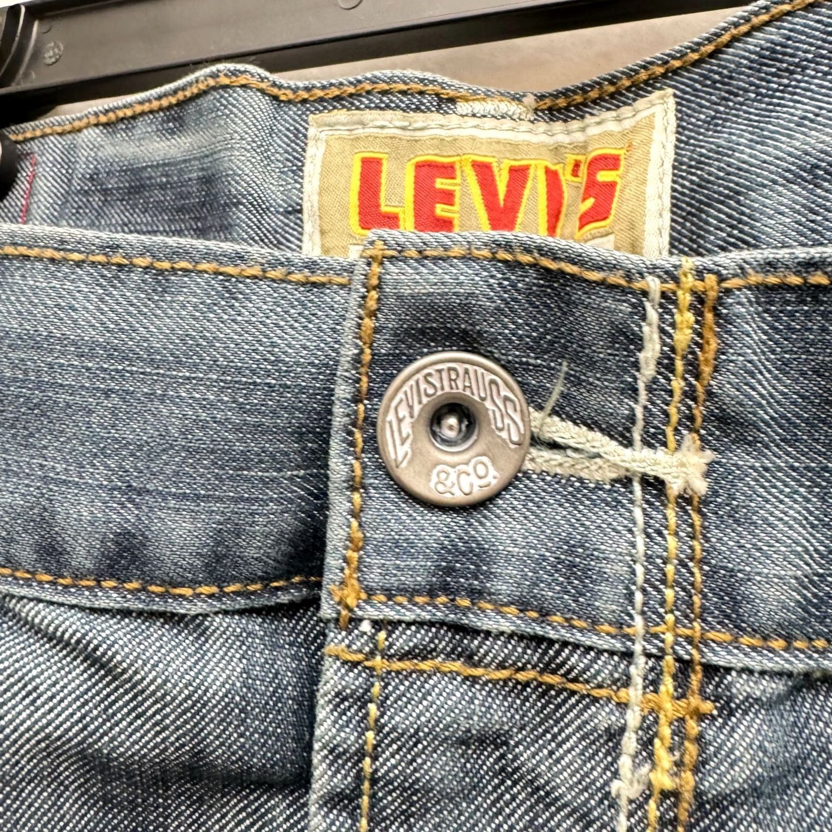 Levi's Levi's 514 Slim Straight Jeans 36x30 Denim Distressed 90s 00s Y2K Men Regular Blue Jeans Mens Size US 36 / EU 52 - 4 Thumbnail