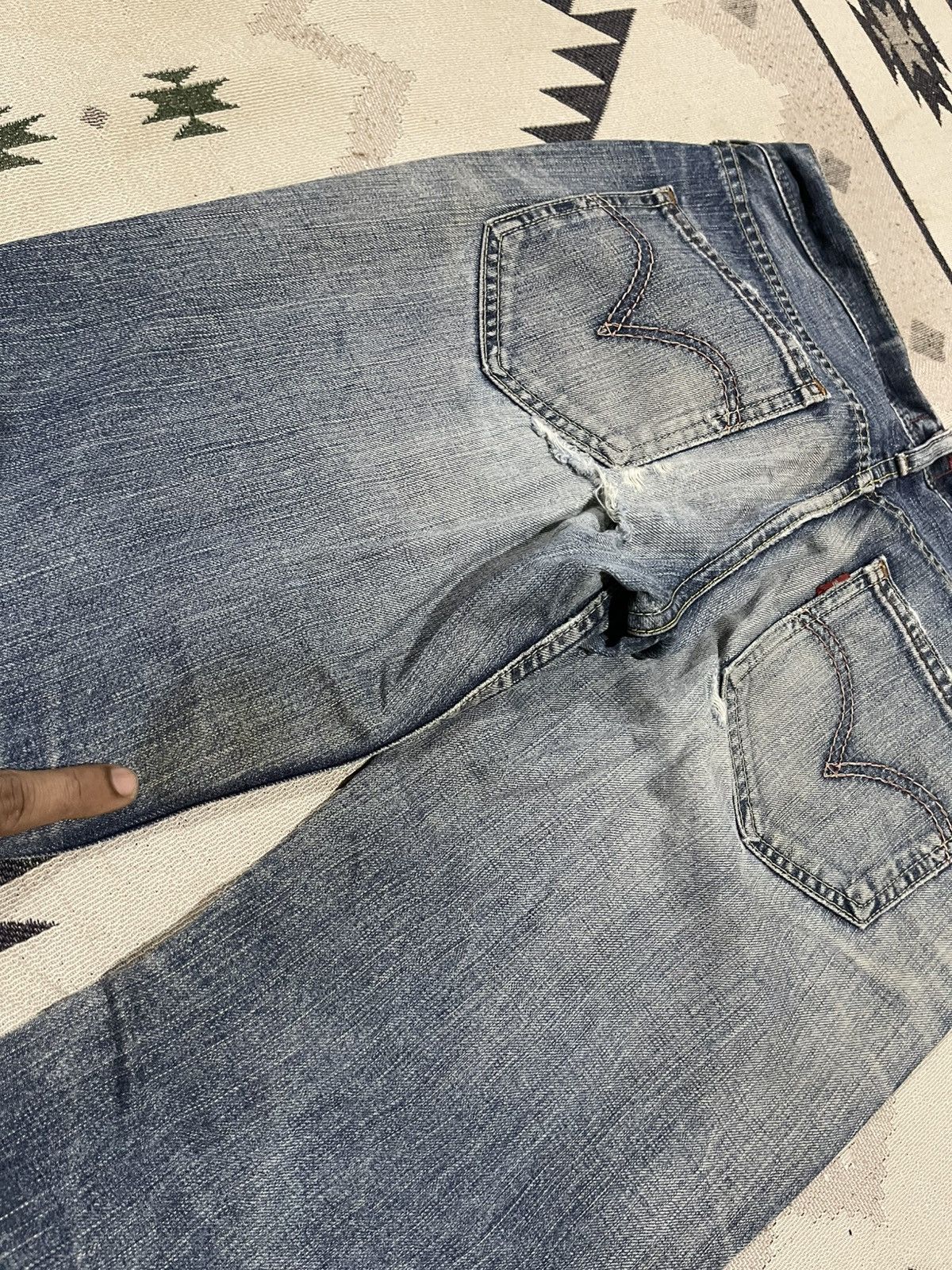 Levi's Vintage Clothing 2000s LEVIS REDLOOP JAPAN DISTRESSED FLARE JEANS RARE Size 28" / US 6 / IT 42 - 16 Thumbnail