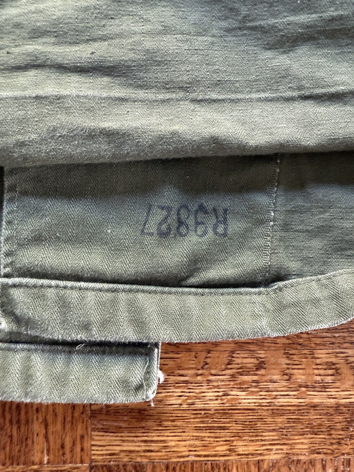Vintage Vintage 50s HBT US Army Herringbone Twill Jacket Size US M / EU 48-50 / 2 - 9 Thumbnail