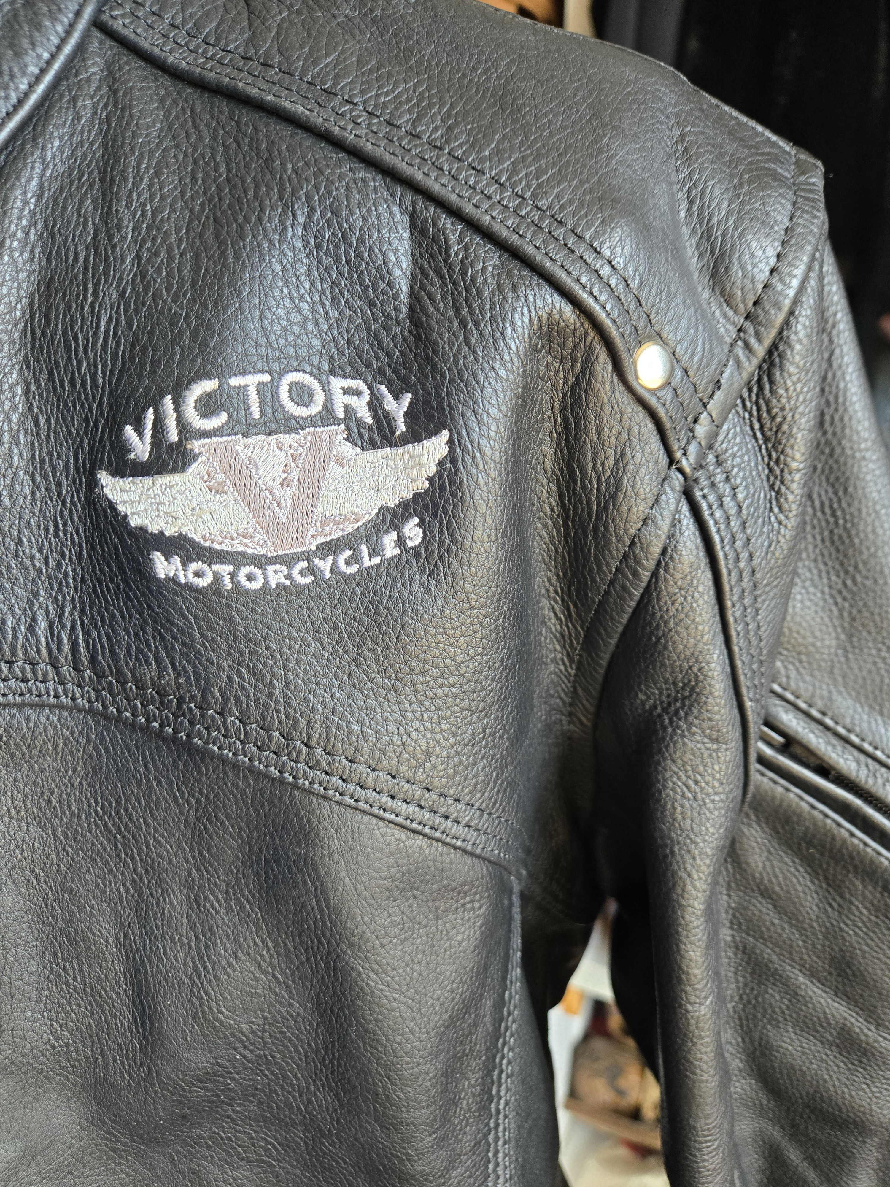 Victory Sportswear Leather motorcycle jacket Size L / US 10 / IT 46 - 3 Thumbnail