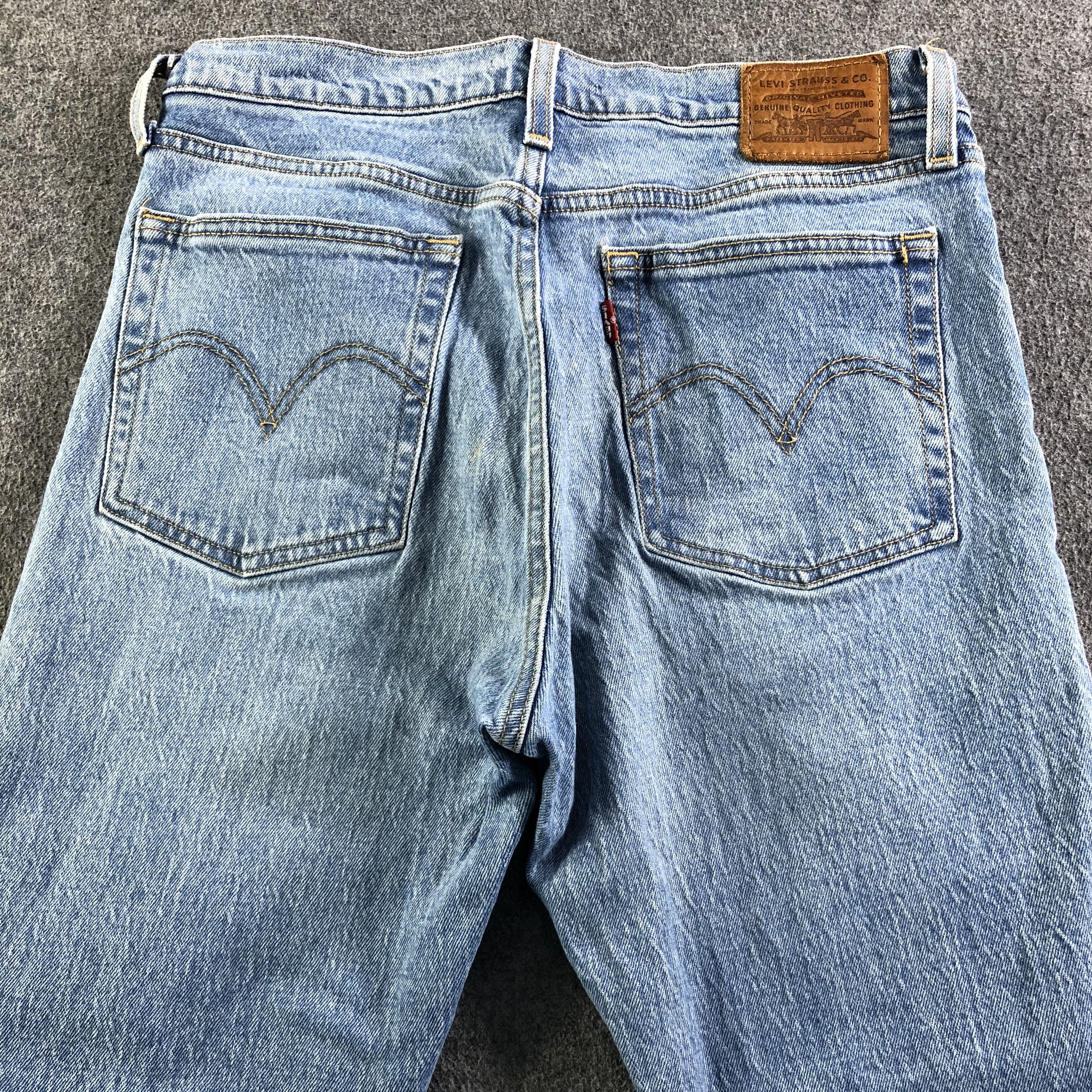 Levi's Vintage Blue Wash Levis 501 Jeans-J3484 Size 30" / US 8 / IT 44 - 4 Thumbnail