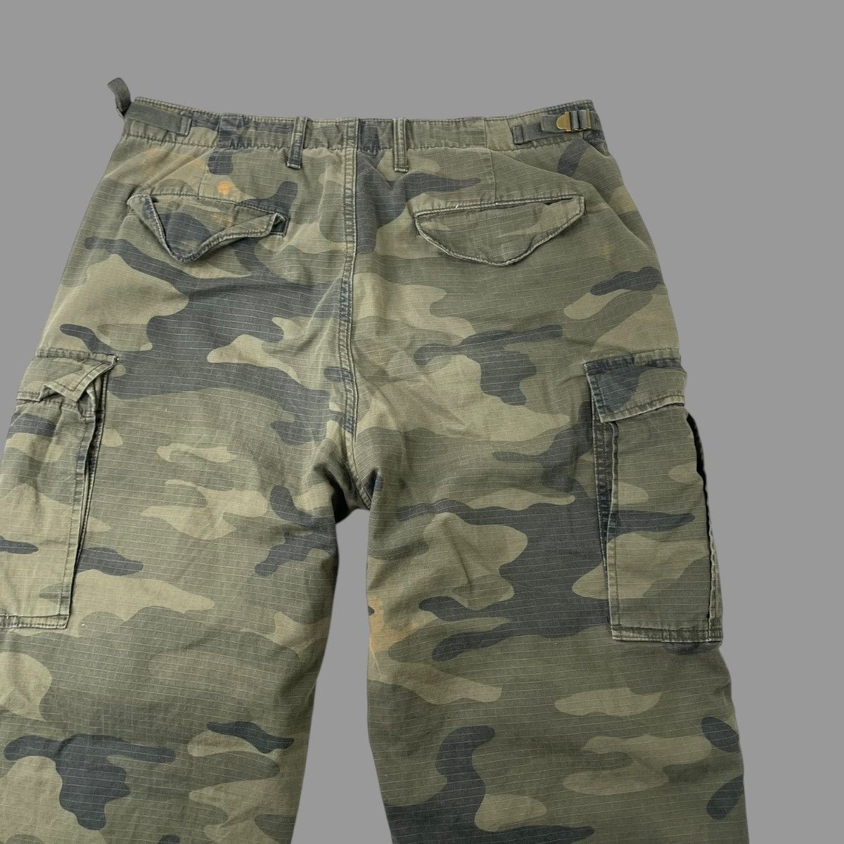 Gap × Vintage Vintage 90s gap camo cargo pants Size US 32 / EU 48 - 4 Thumbnail