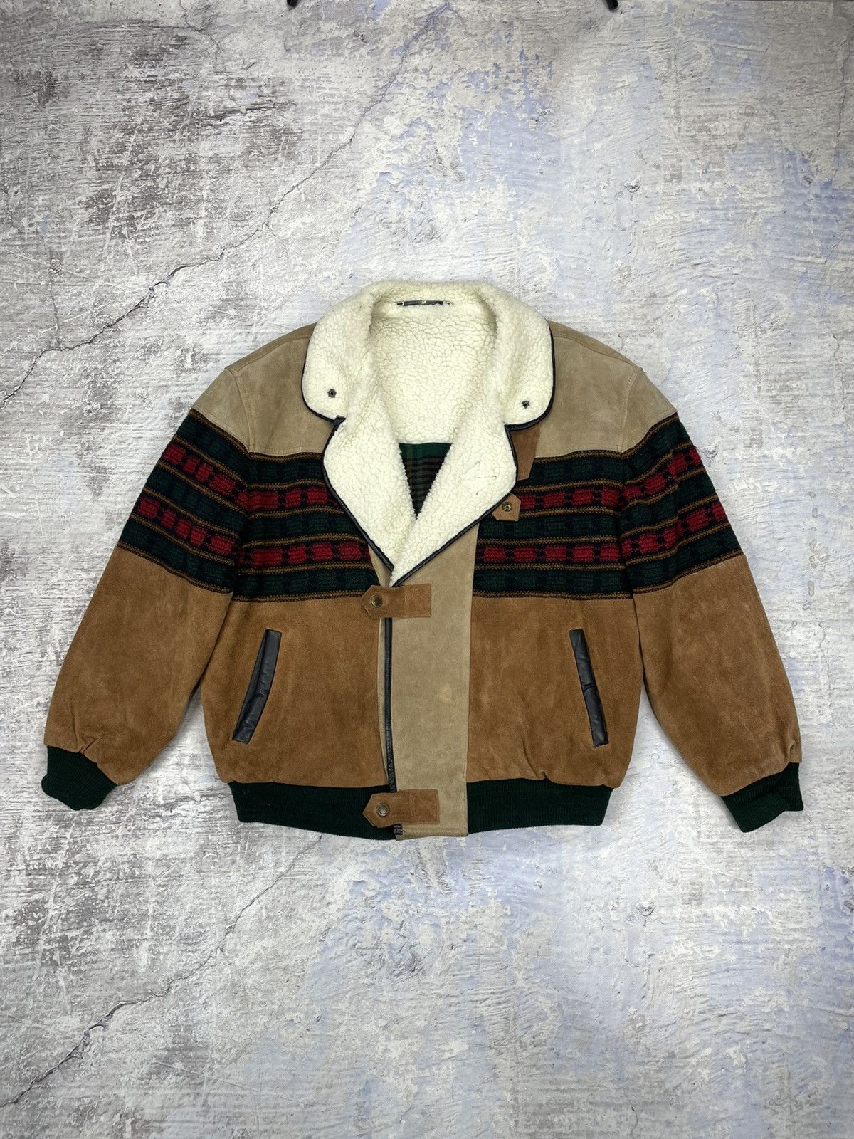 Vintage C&A Navajo Aztek Print jacket sheep skin suede Size US M / EU 48-50 / 2 - 1 Thumbnail