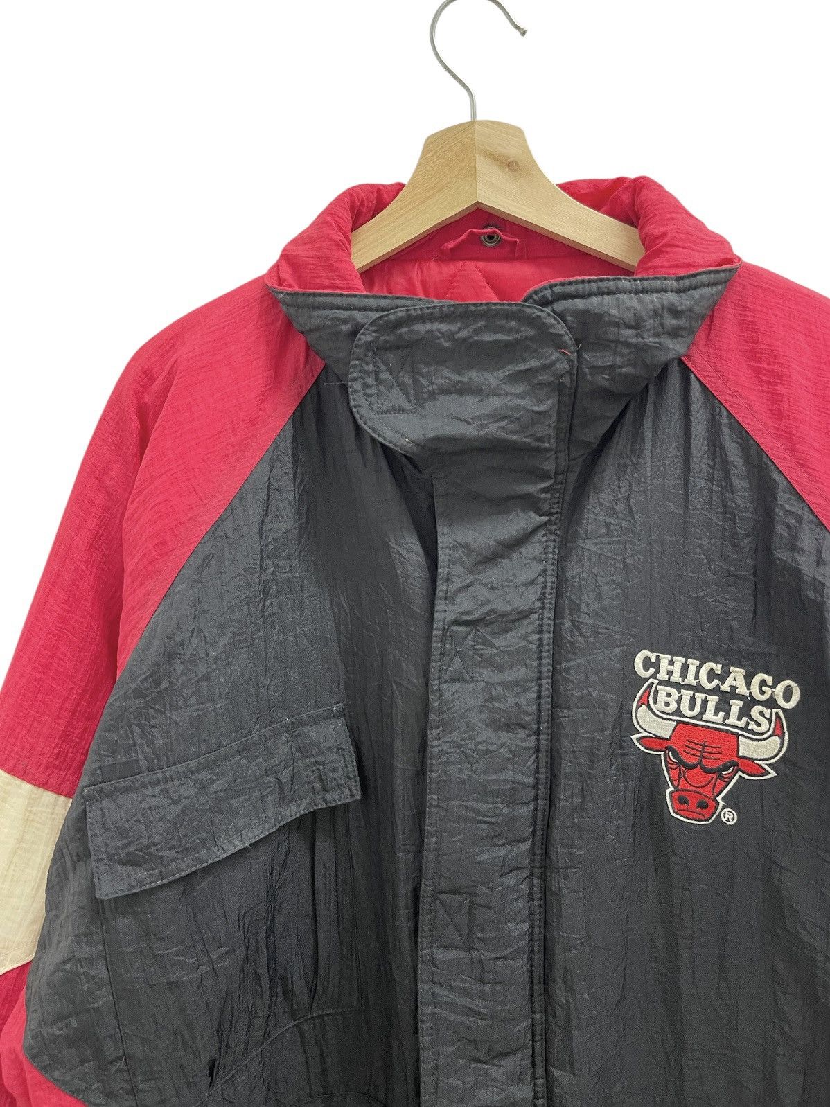 Logo 7 NBA Chicago Bulls Nylon Jacket Size US L / EU 52-54 / 3 - 8 Thumbnail
