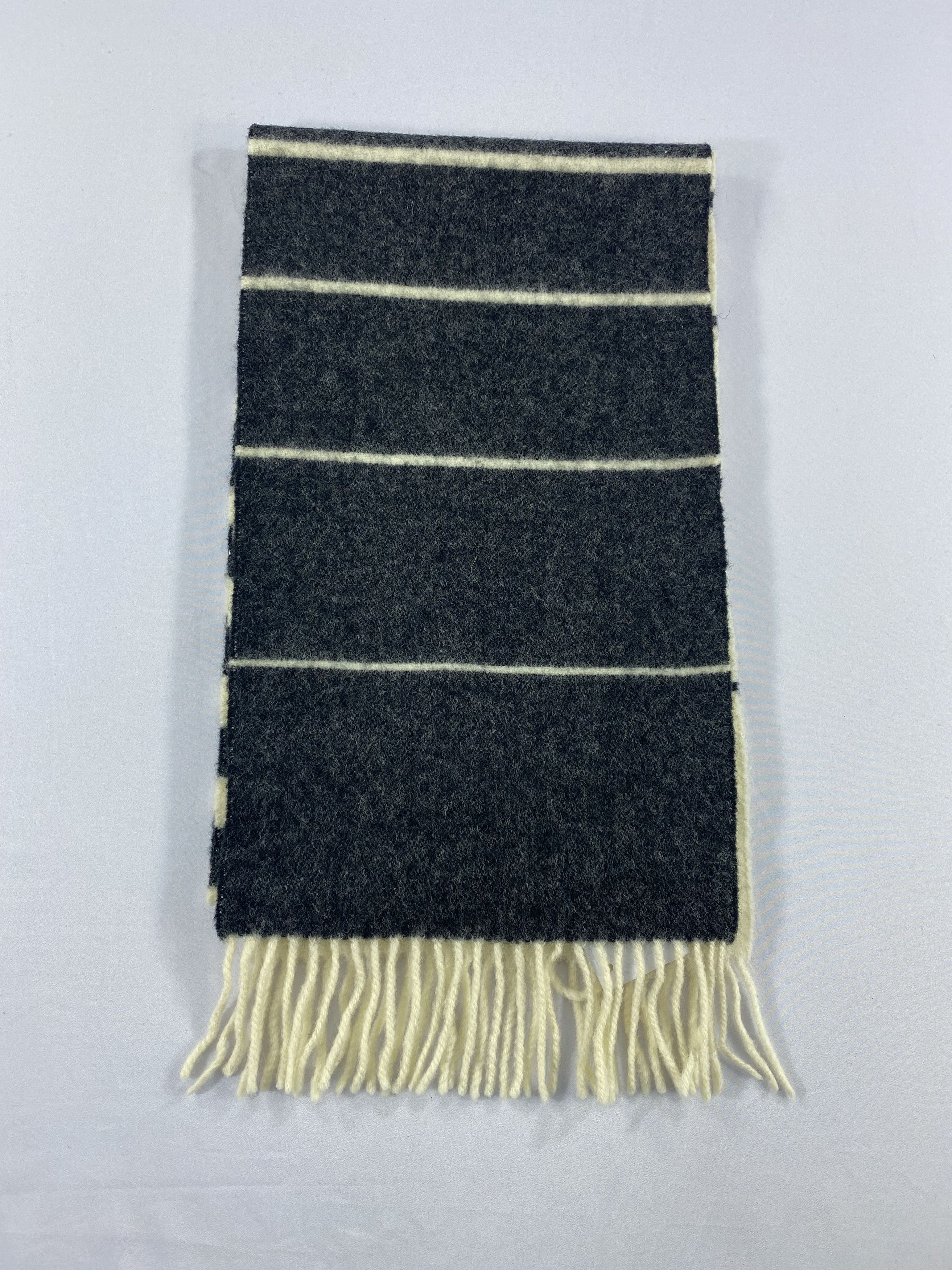 Paul Smith Paul Smith Scarf / Muffler / Neckwear Size ONE SIZE - 3 Thumbnail