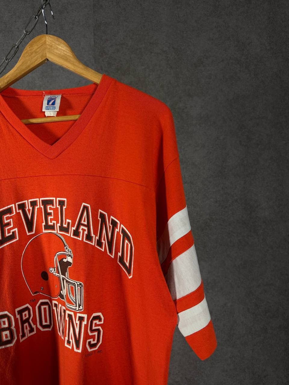 Logo 7 Cleveland Browns NFL vintage made in USA tee Size US L / EU 52-54 / 3 - 2 Thumbnail
