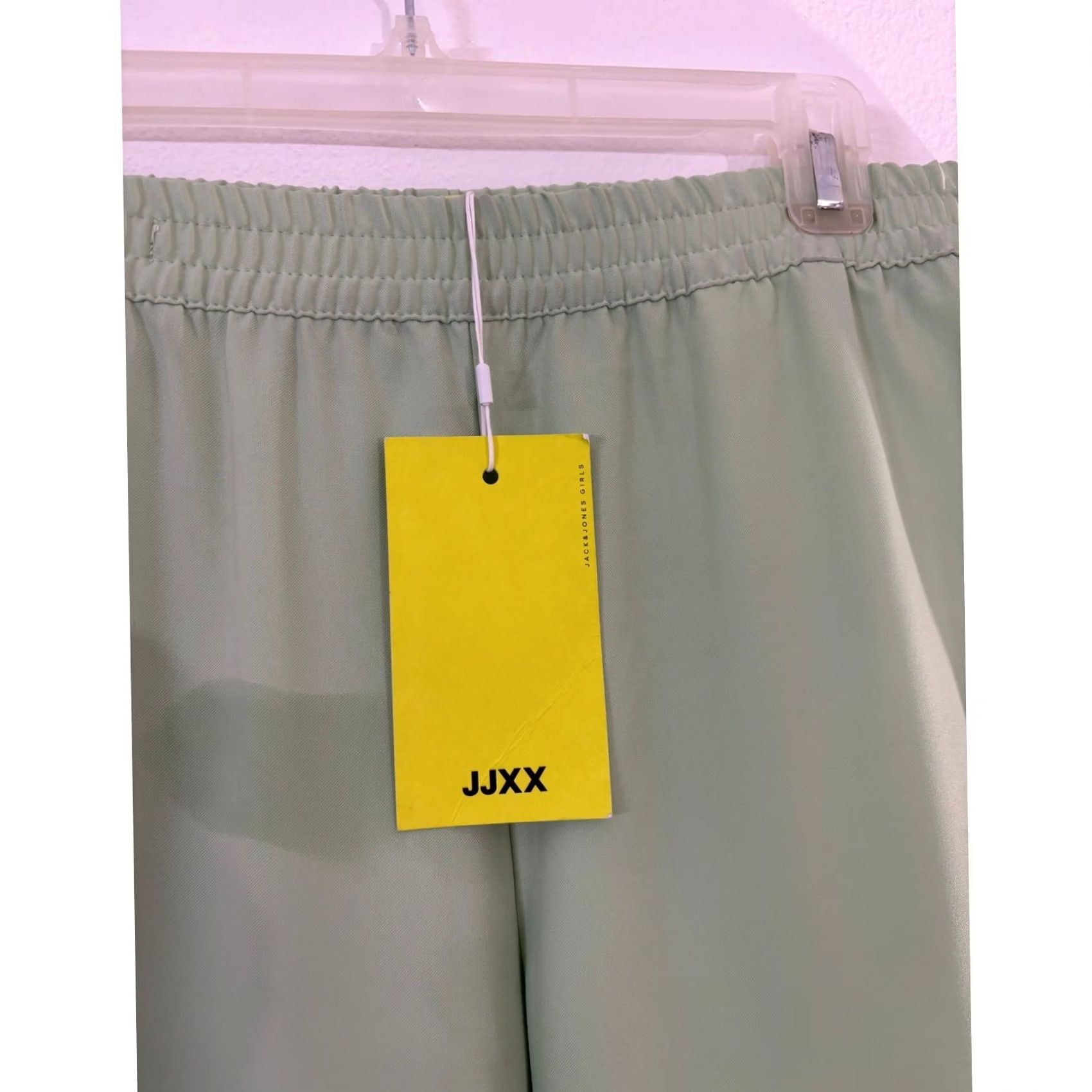Vintage JJXX Green High Waist Pants Solid Relaxed Women XL Wide-Leg Green, High Rise, Elastic Waist, Casual, Regular, Spring Fall, Capri Style, Women’s Size 40" / US 18 - 5 Thumbnail
