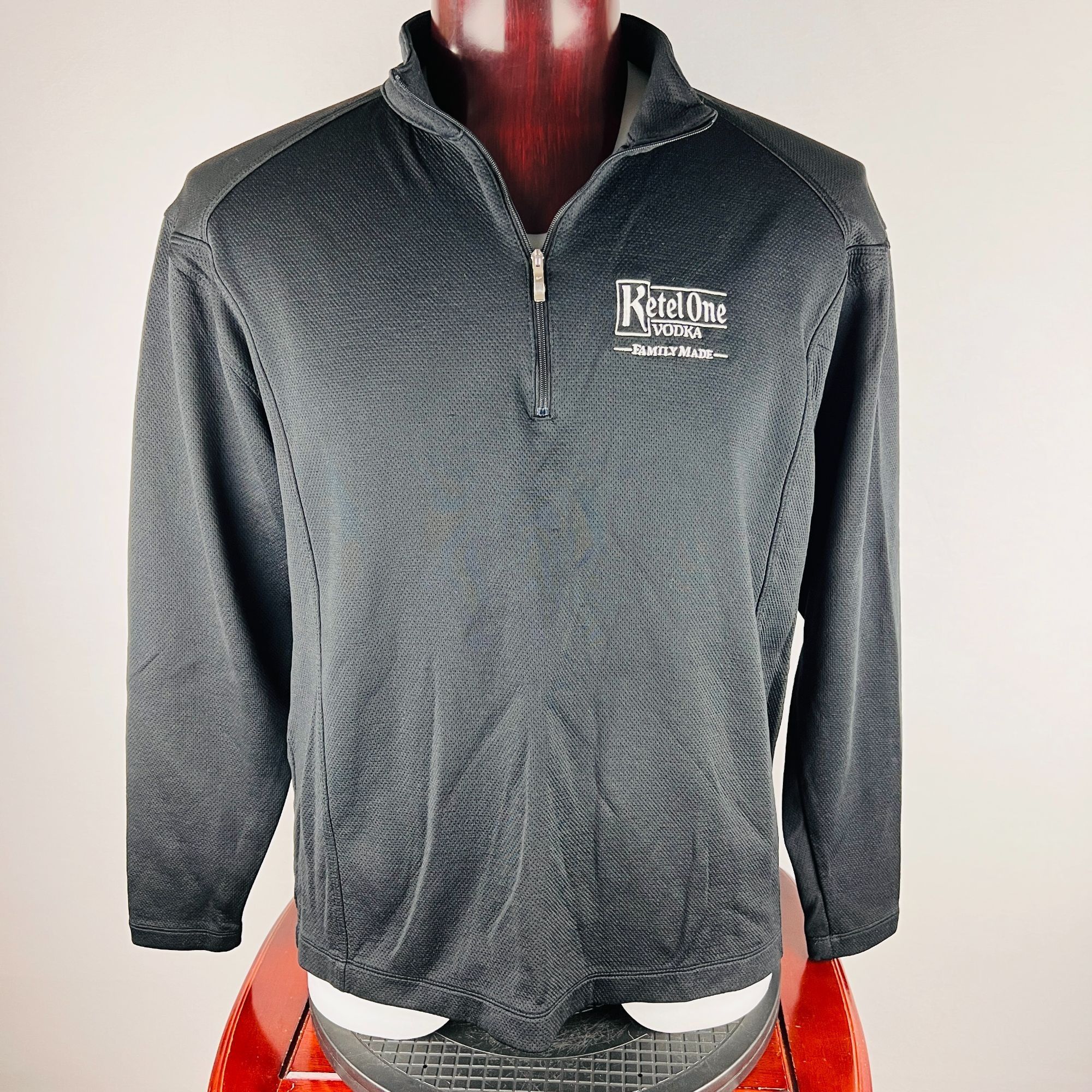 Nike NIKE Ketel One Vodka Branded Pullover 1/4 Zip Shirt Size US XL / EU 56 / 4 - 1 Thumbnail