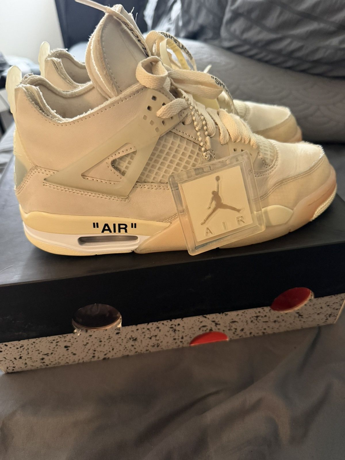 Jordan Brand × Off-White Jordan 4 Retro ‘Off-White Sail’ Size 9.5W 8M Size US 8 / EU 41 - 4 Thumbnail
