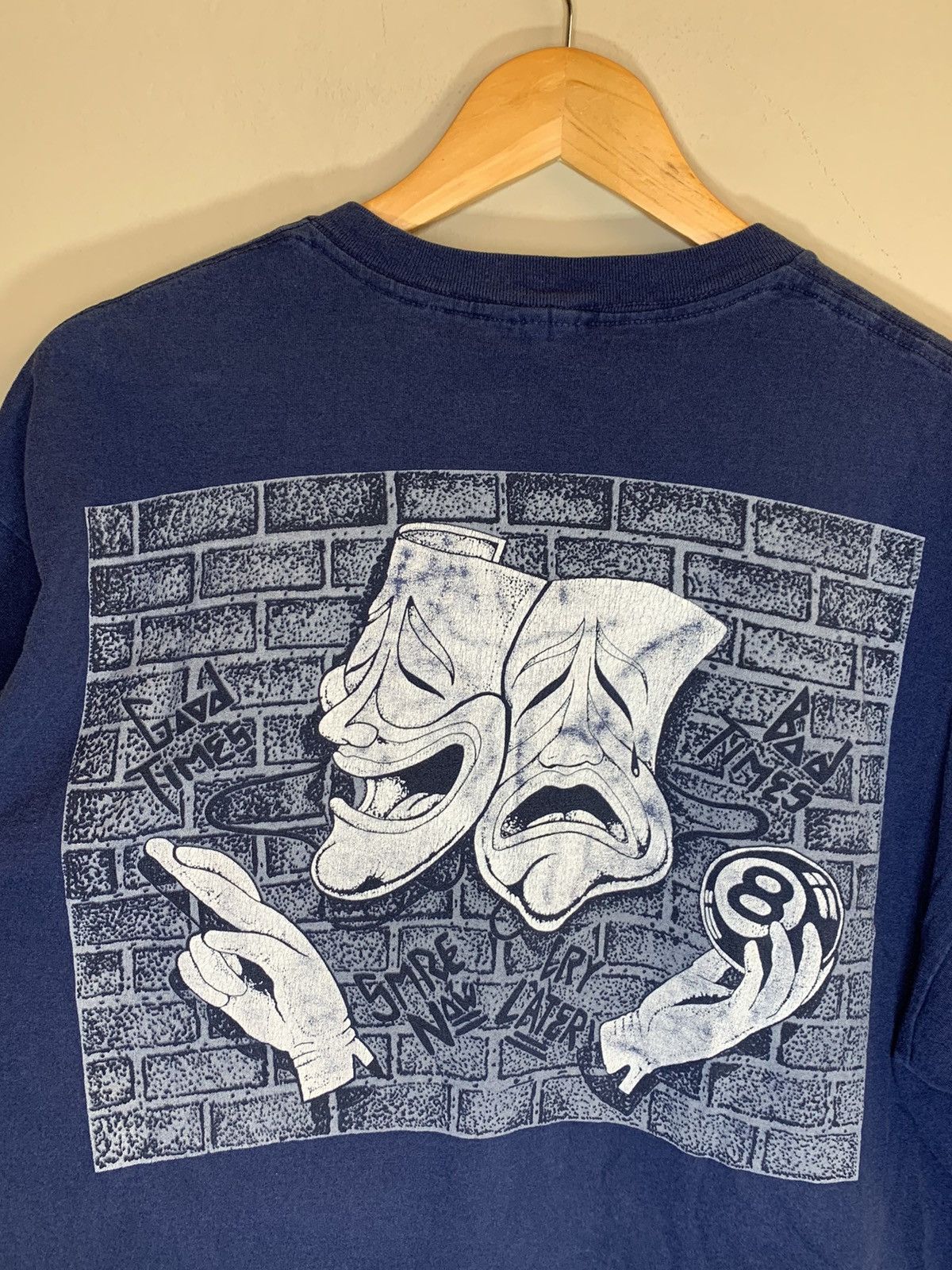 Vintage *RARE* Vintage 90s Smile Now Cry Later Homies Graffiti Shirt Size US L / EU 52-54 / 3 - 3 Thumbnail