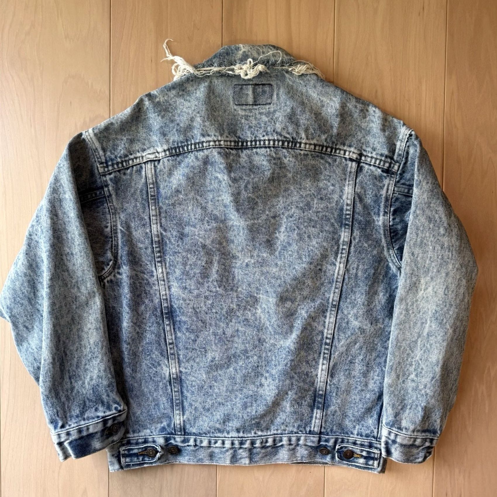 Levi's VINTAGE Levi's Denim Jacket Small Blue Acid Wash Trucker Made USA 80s Workwear Size US S / EU 44-46 / 1 - 7 Thumbnail