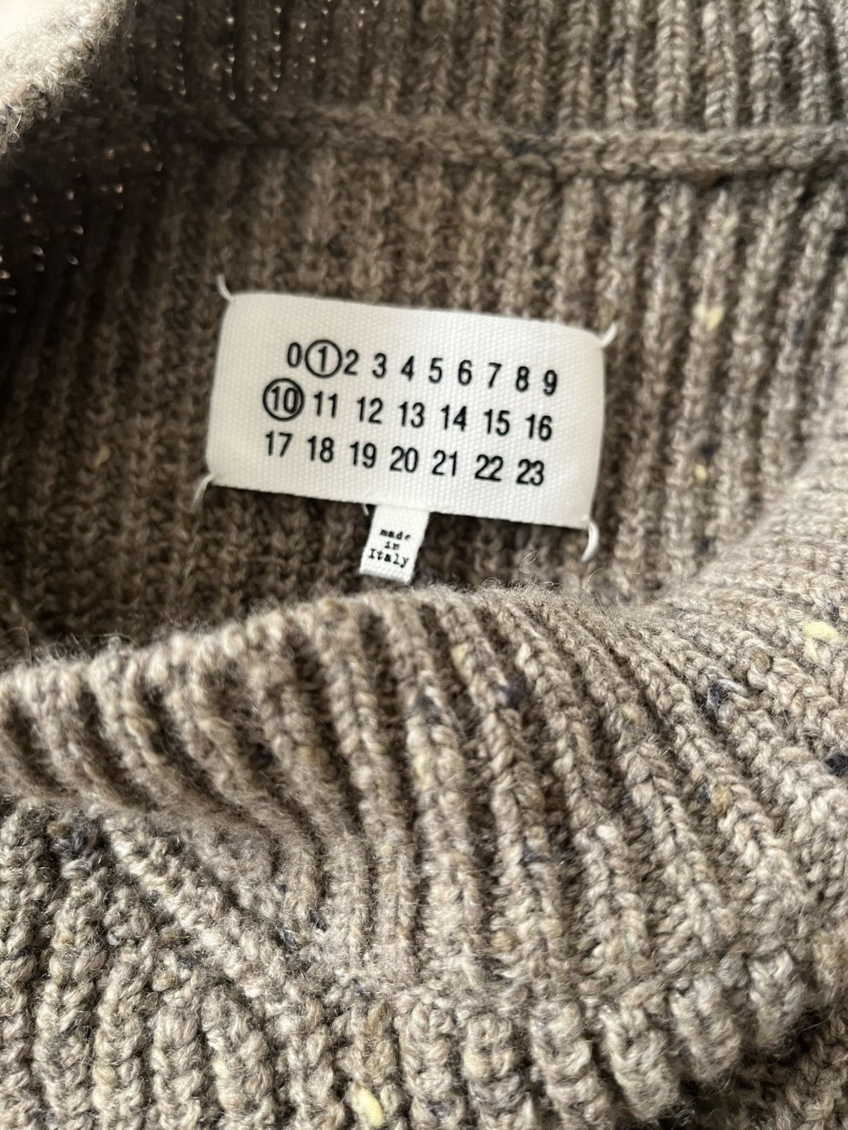 Maison Margiela oversized sweater Size US L / EU 52-54 / 3 - 5 Thumbnail