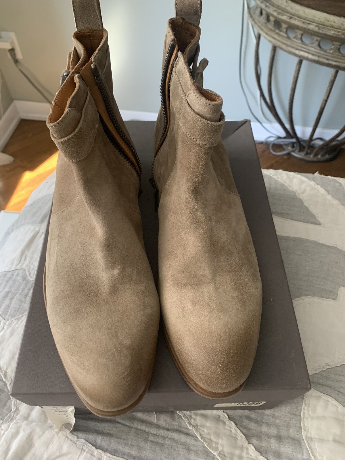 John Varvatos Men’s John varvatos brand new suede boots size 10.5 in box Size US 10.5 / EU 43-44 - 5 Thumbnail