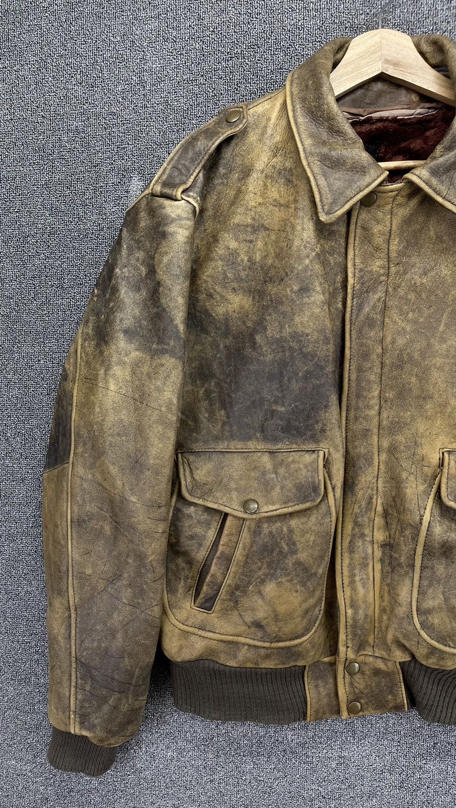 Alpha Industries × Vintage Vintage 90s Alpha Trashed Leather Jacket Size US M / EU 48-50 / 2 - 3 Thumbnail