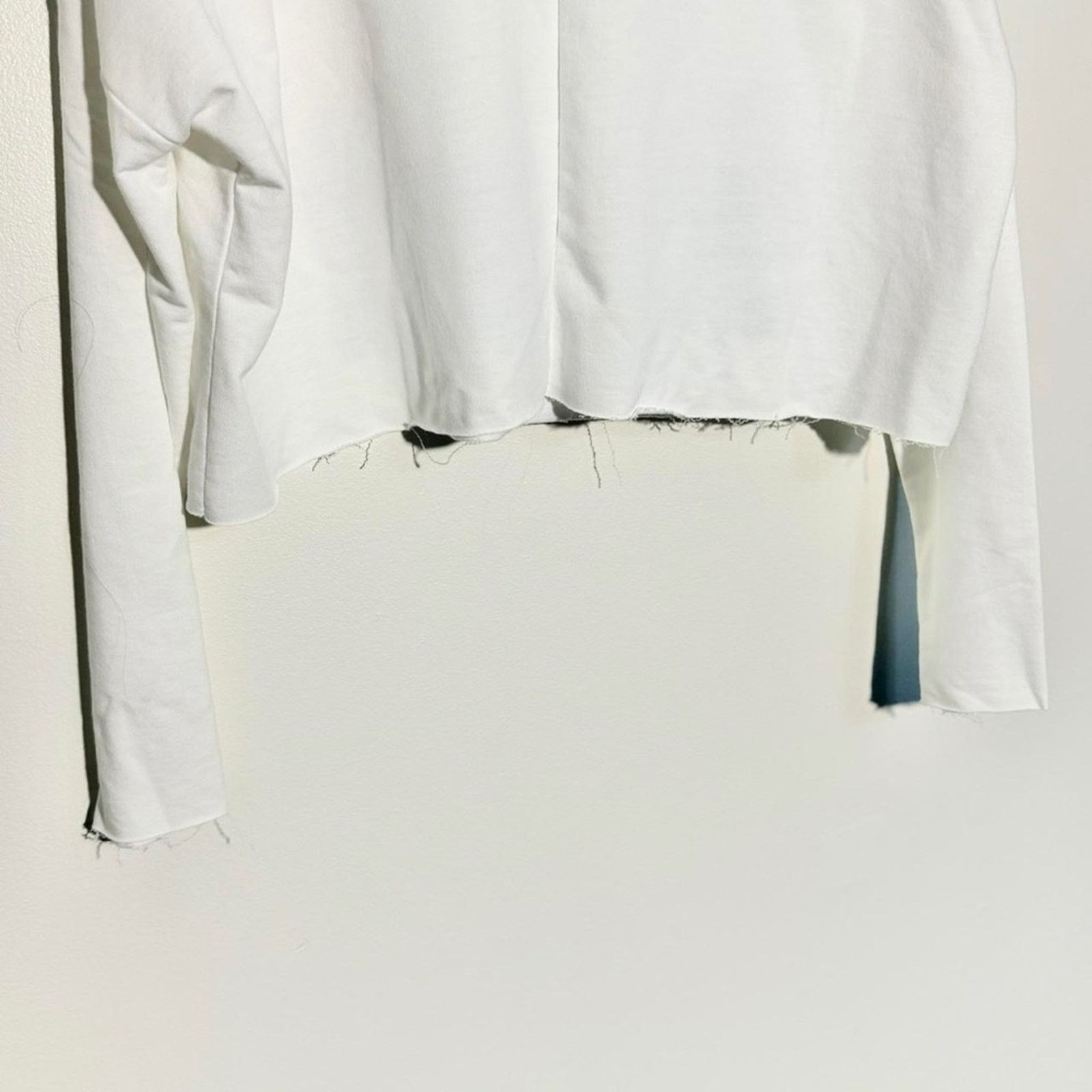 Other Vintage Wet Seal Cropped Sweatshirt Volkswagen b&w print Size M / US 6-8 / IT 42-44 - 6 Thumbnail