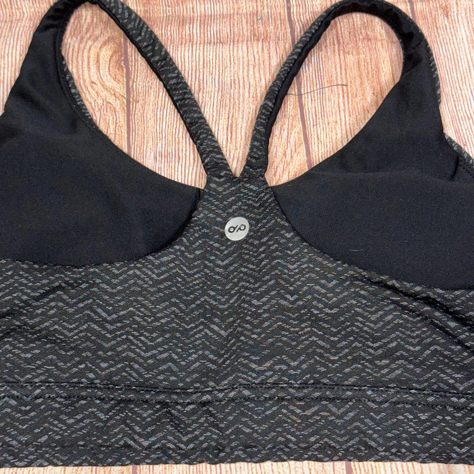 Other Dip Black Patterned Sports Bra - Size XL Size ONE SIZE - 5 Thumbnail
