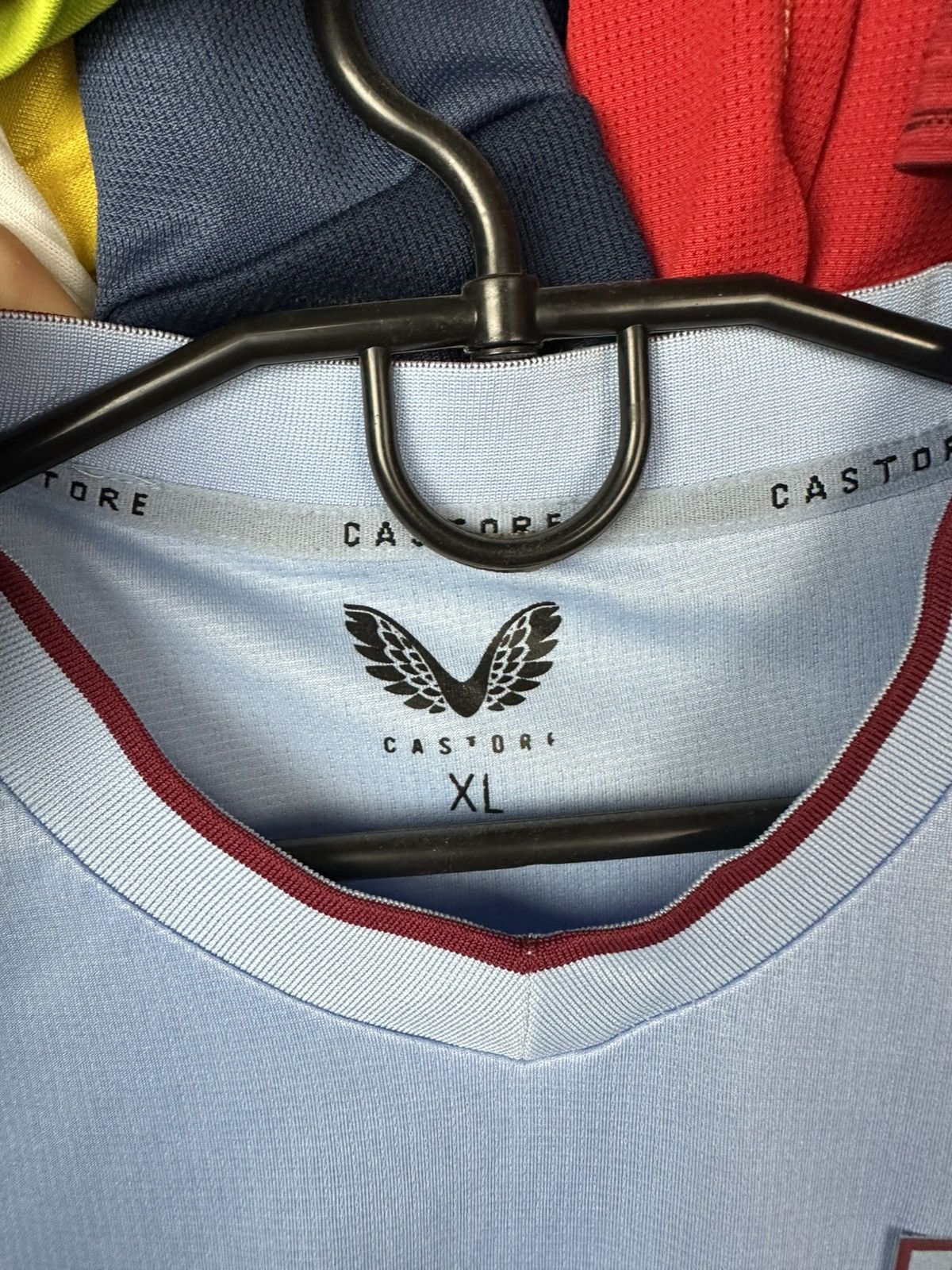 Castore Aston Villa FC 2022-2023 XL Visitor Football Shirt CASTORE Size US XL / EU 56 / 4 - 4 Thumbnail