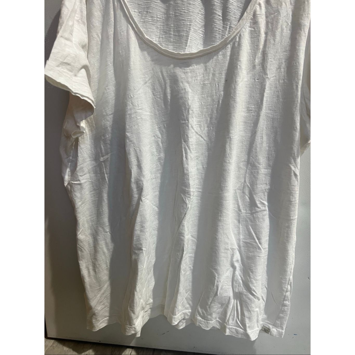 Eddie Bauer Eddie Bauer White T-Shirt Woman’s Size 2XL Flawed-Stains Size XXL / US 16-18 / IT 52-54 - 2 Thumbnail